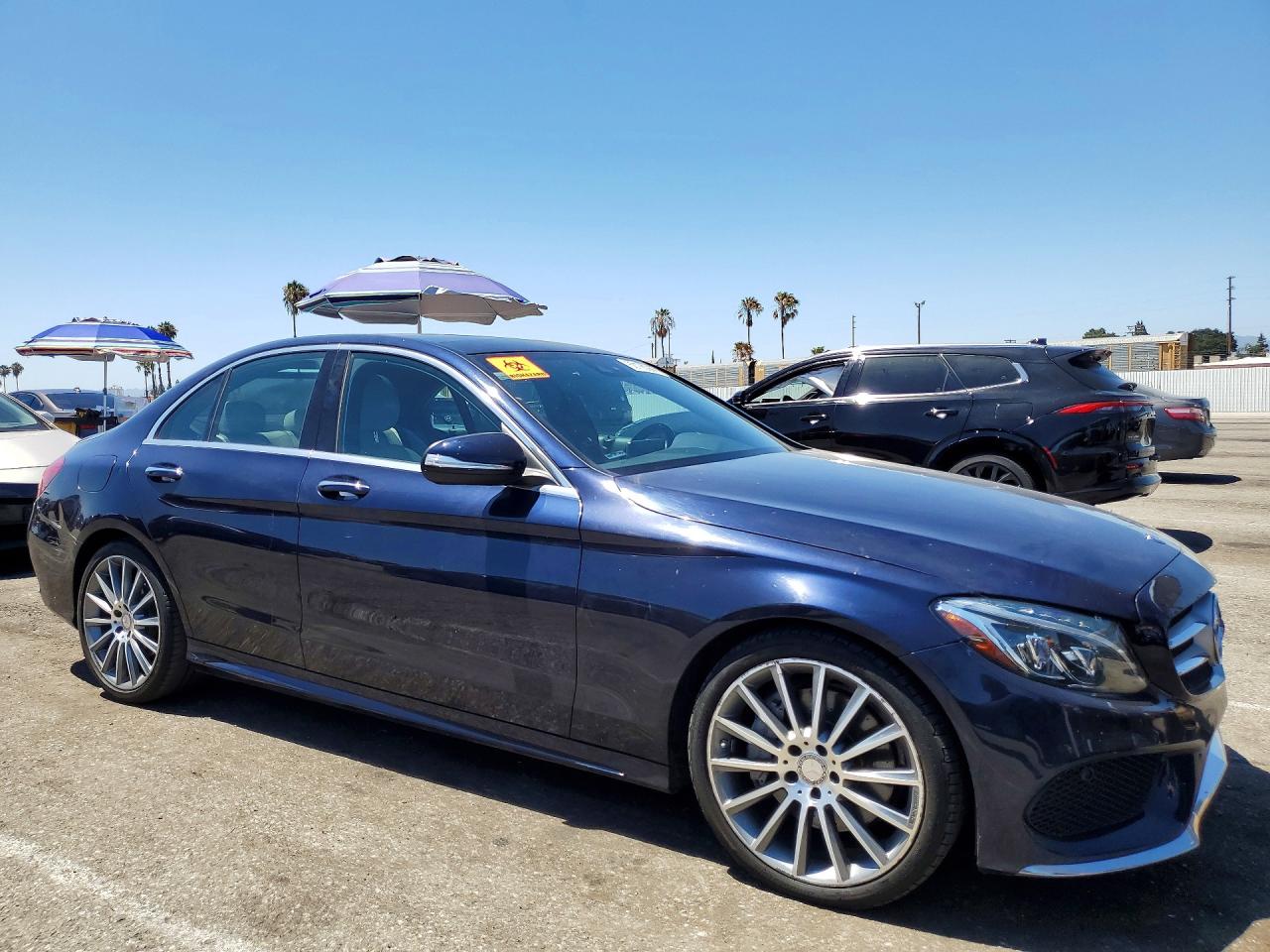 2015 Mercedes-benz C 300 Blue vin: 55SWF4JBXFU054981