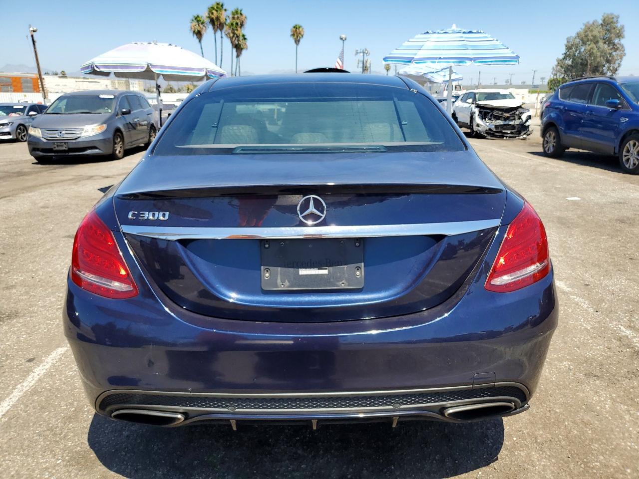 2015 Mercedes-benz C 300 Blue vin: 55SWF4JBXFU054981