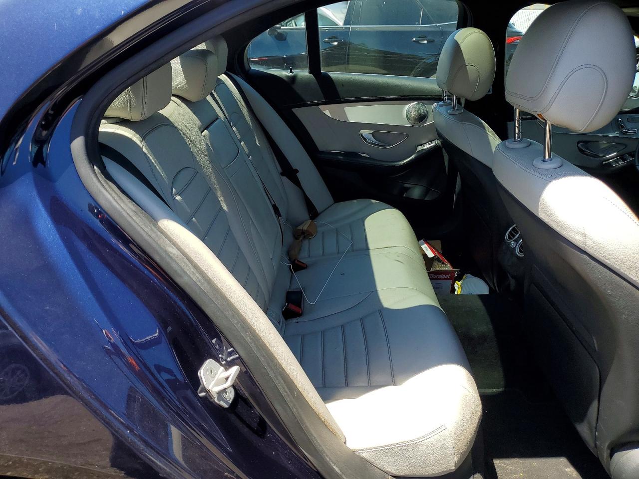 2015 Mercedes-benz C 300 Blue vin: 55SWF4JBXFU054981