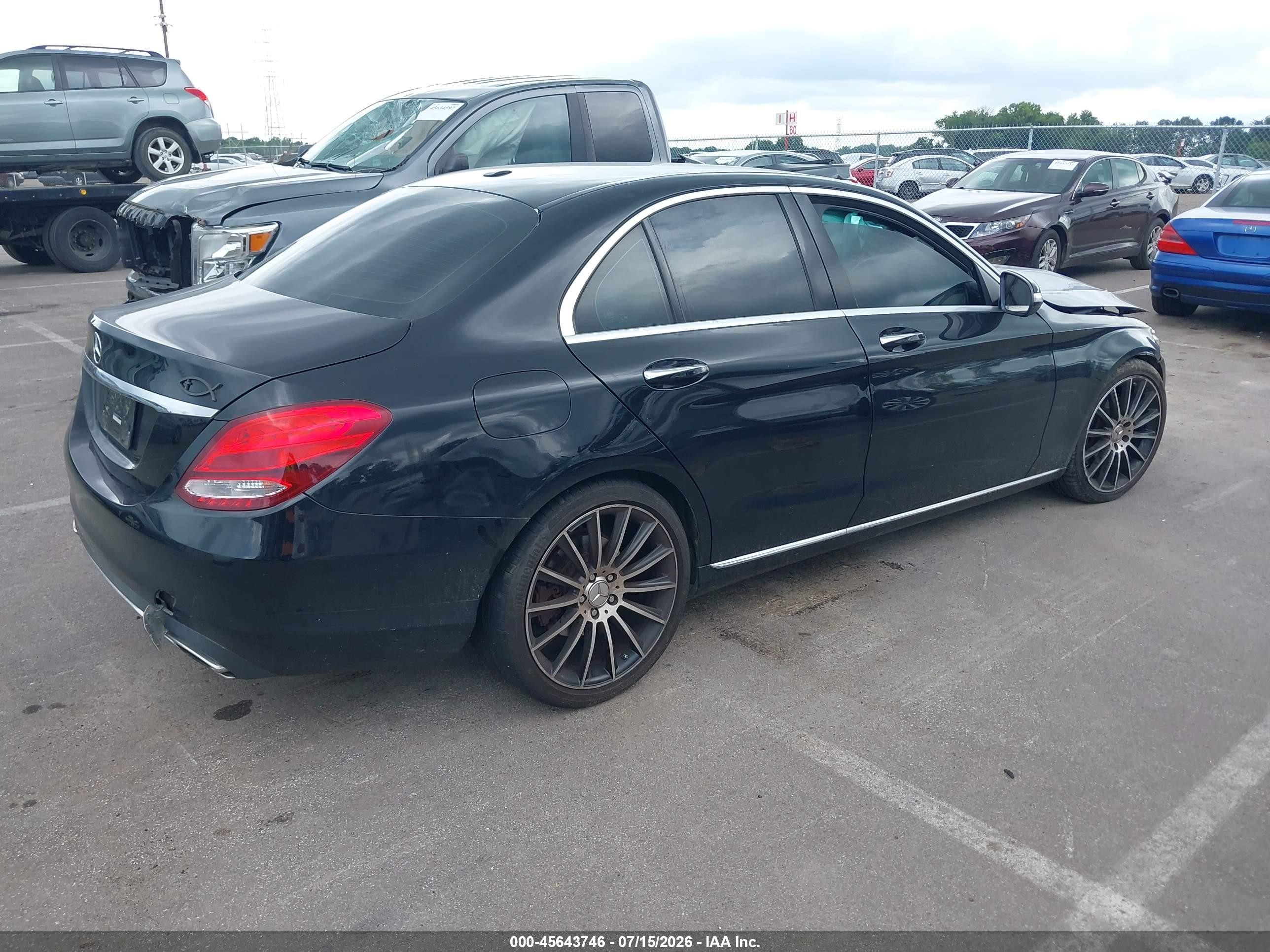 2015 Mercedes-benz C 300 Black vin: 55SWF4JBXFU073143