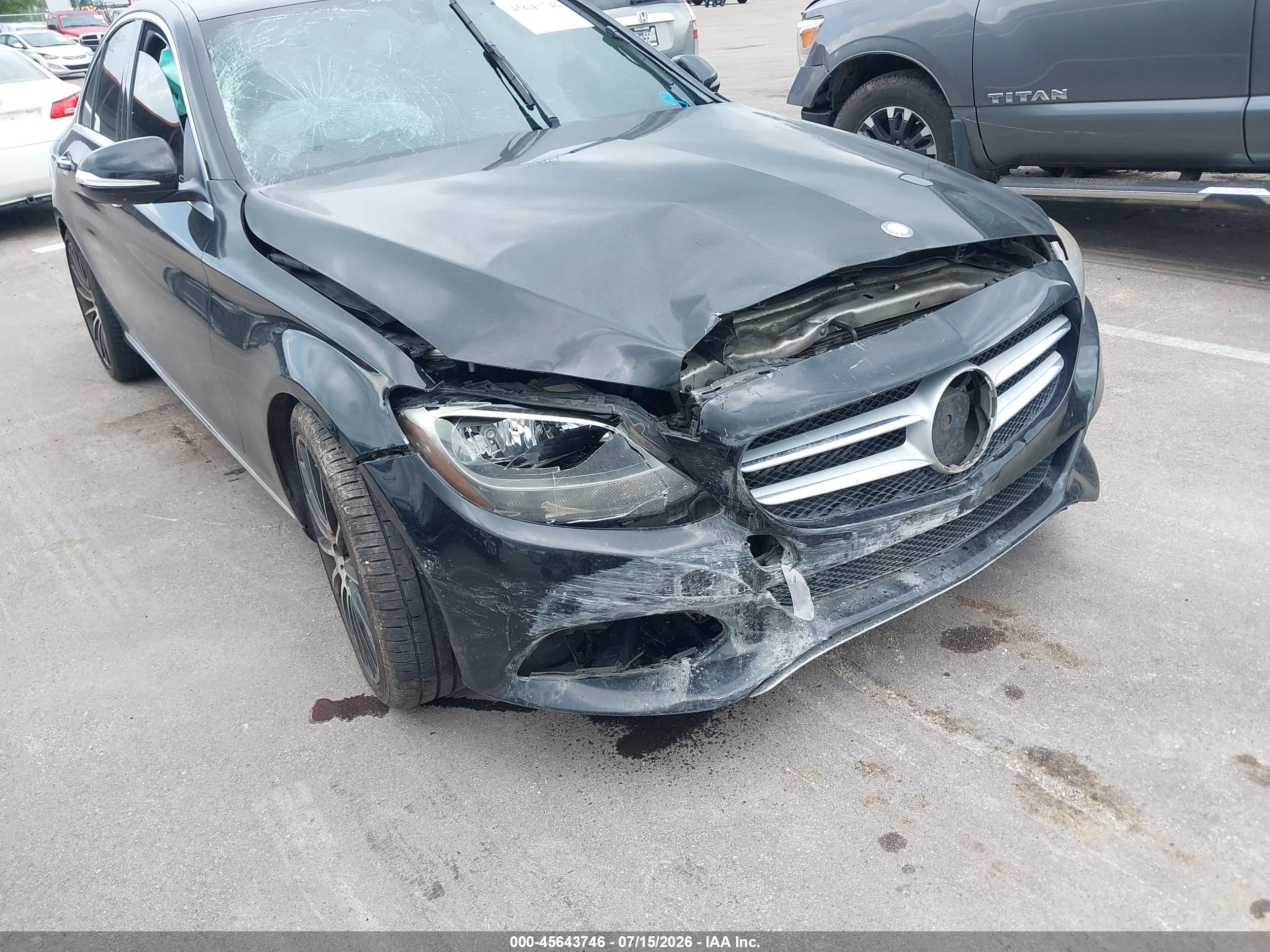 2015 Mercedes-benz C 300 Black vin: 55SWF4JBXFU073143