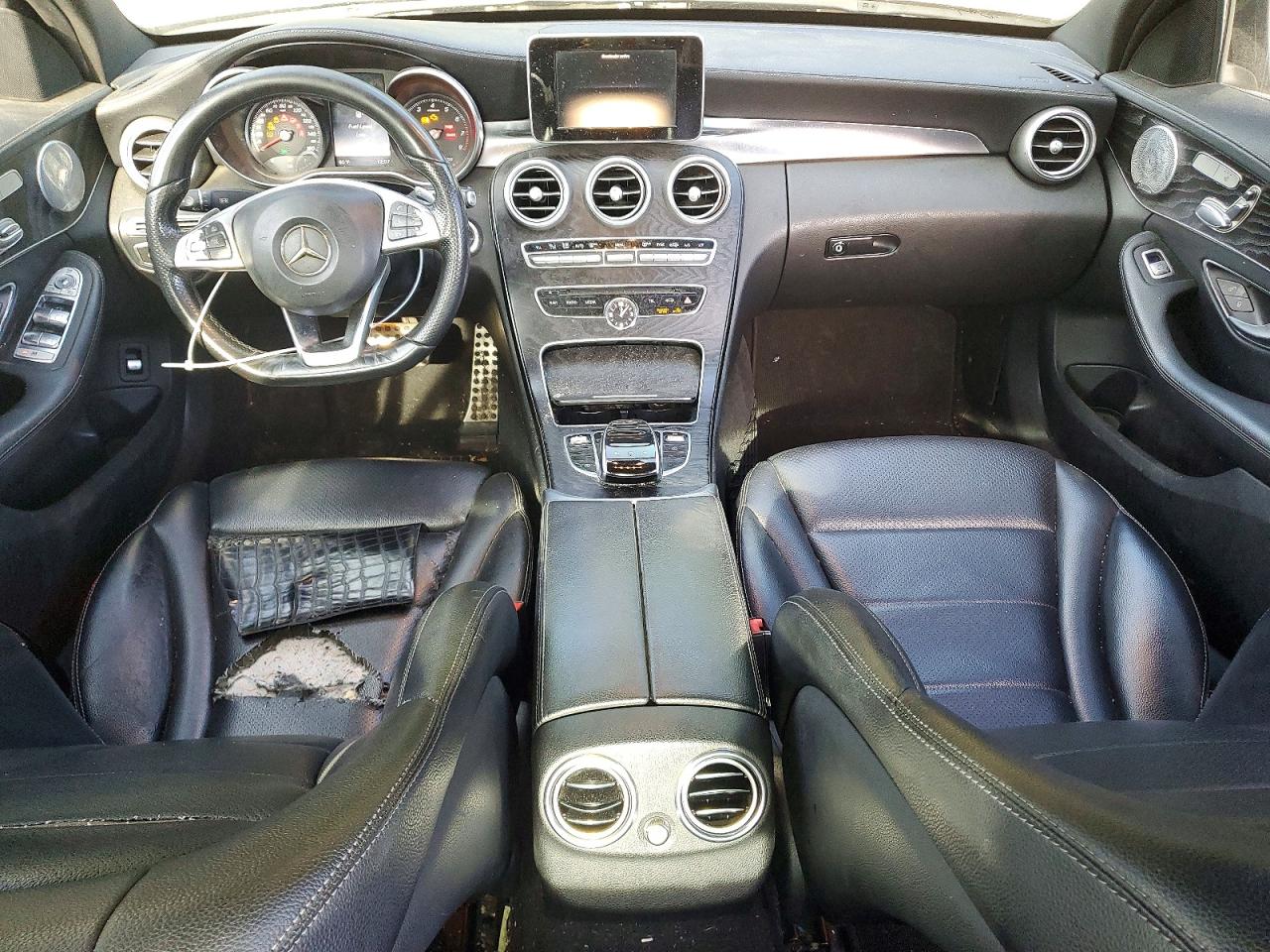 2015 Mercedes-benz C 300 Black vin: 55SWF4JBXFU081937