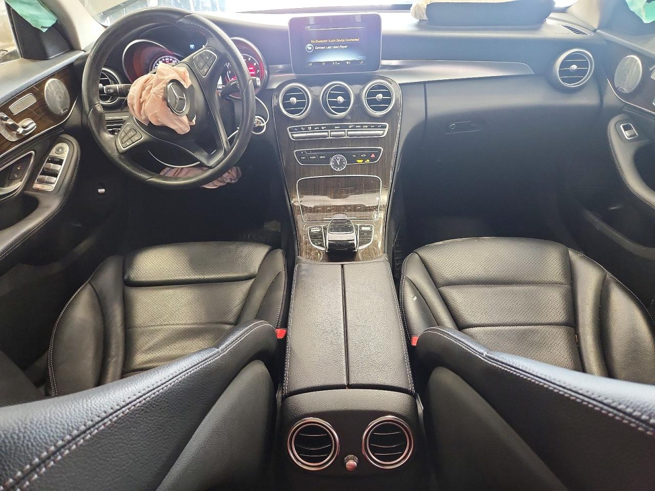2015 Mercedes-benz C 300 Серебряный vin: 55SWF4JBXFU084935