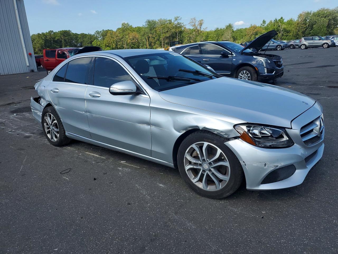 2015 Mercedes-benz C 300 Silver vin: 55SWF4JBXFU095191
