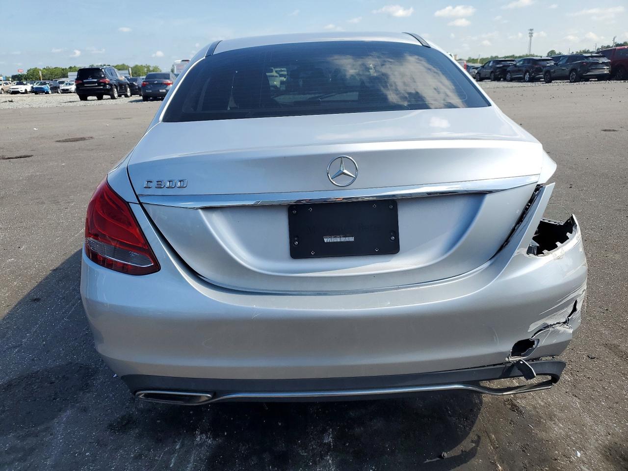 2015 Mercedes-benz C 300 Silver vin: 55SWF4JBXFU095191