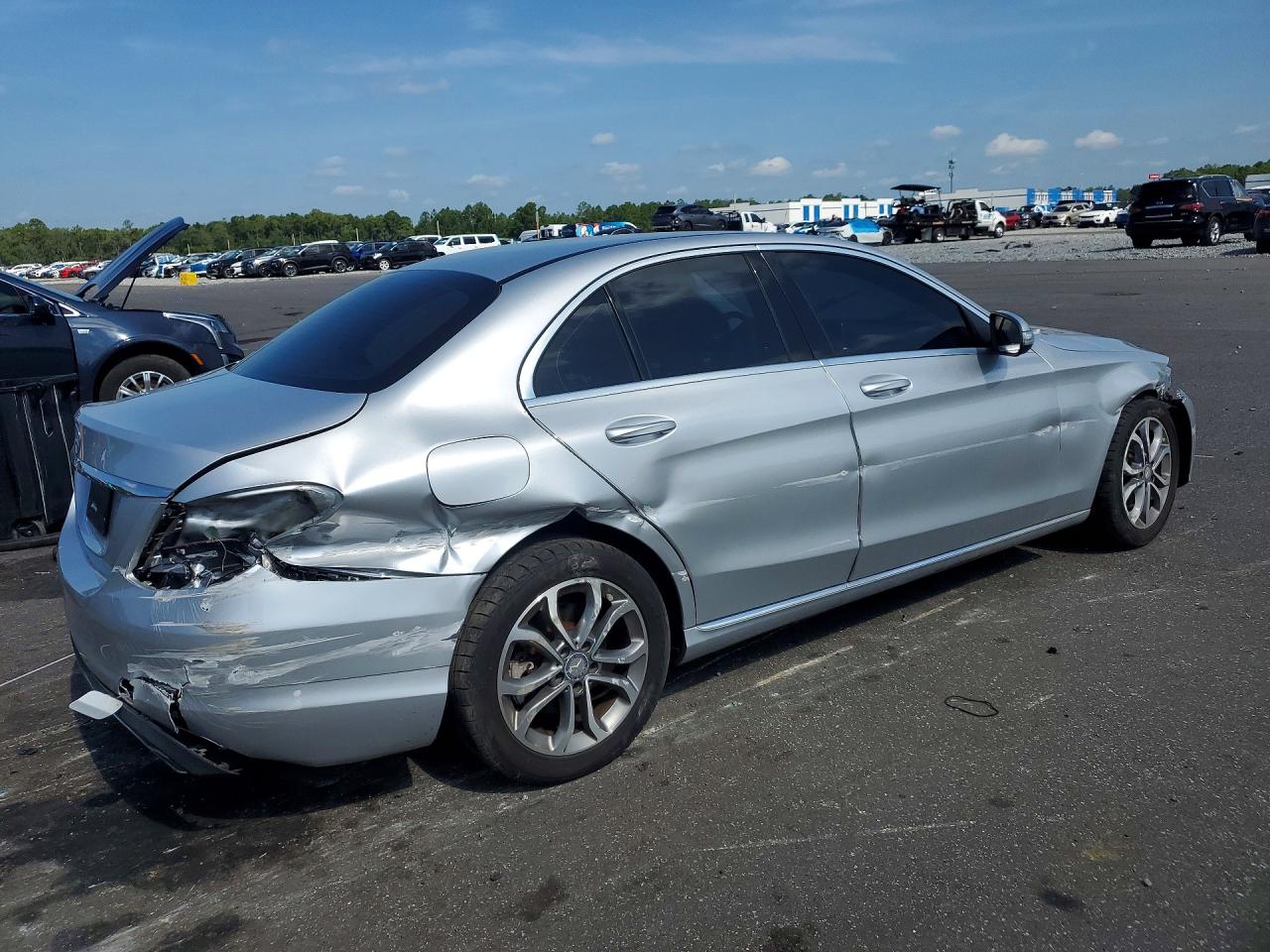 2015 Mercedes-benz C 300 Silver vin: 55SWF4JBXFU095191