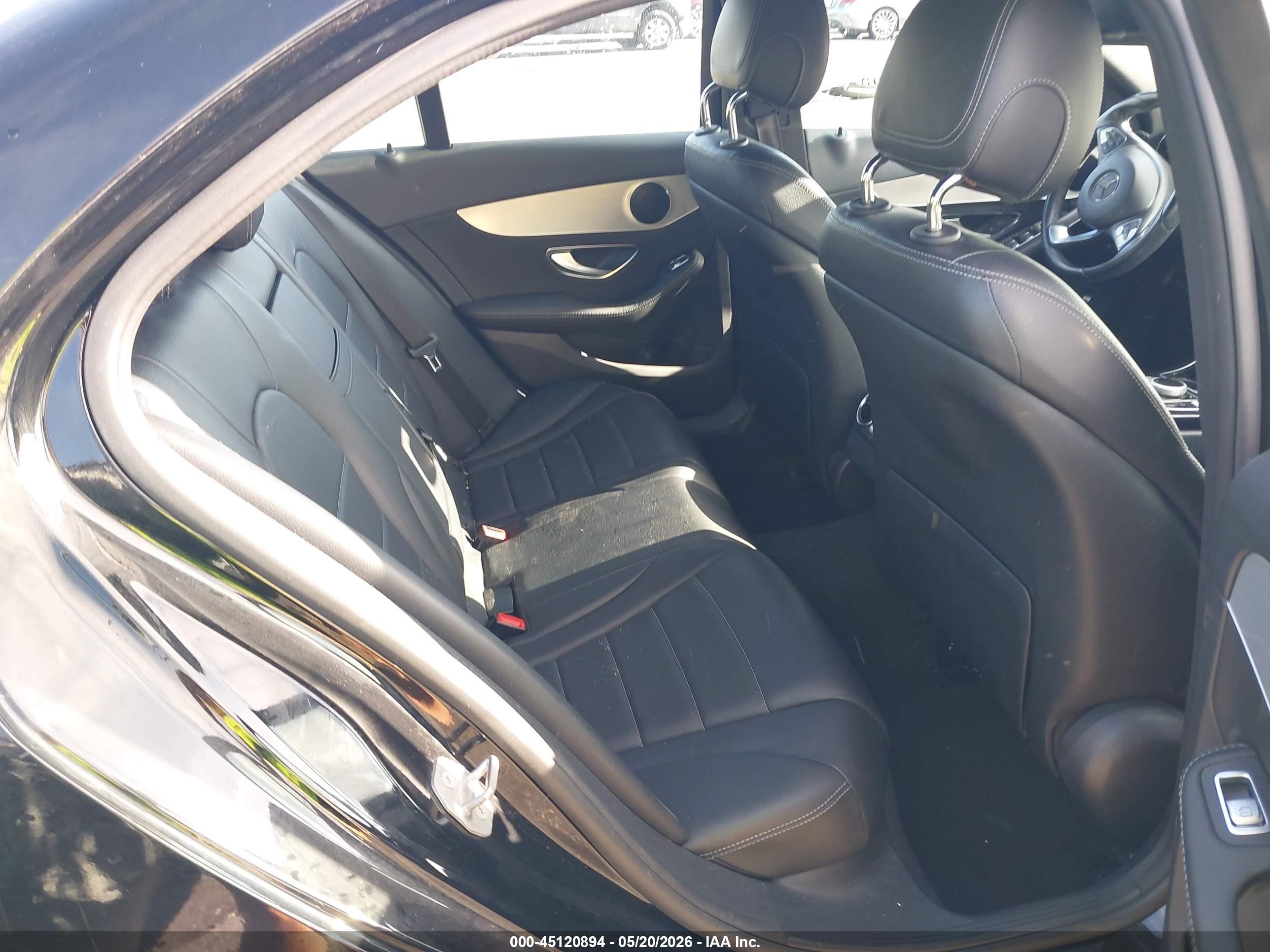 2018 Mercedes-benz C 300 Черный vin: 55SWF4JBXJU237953