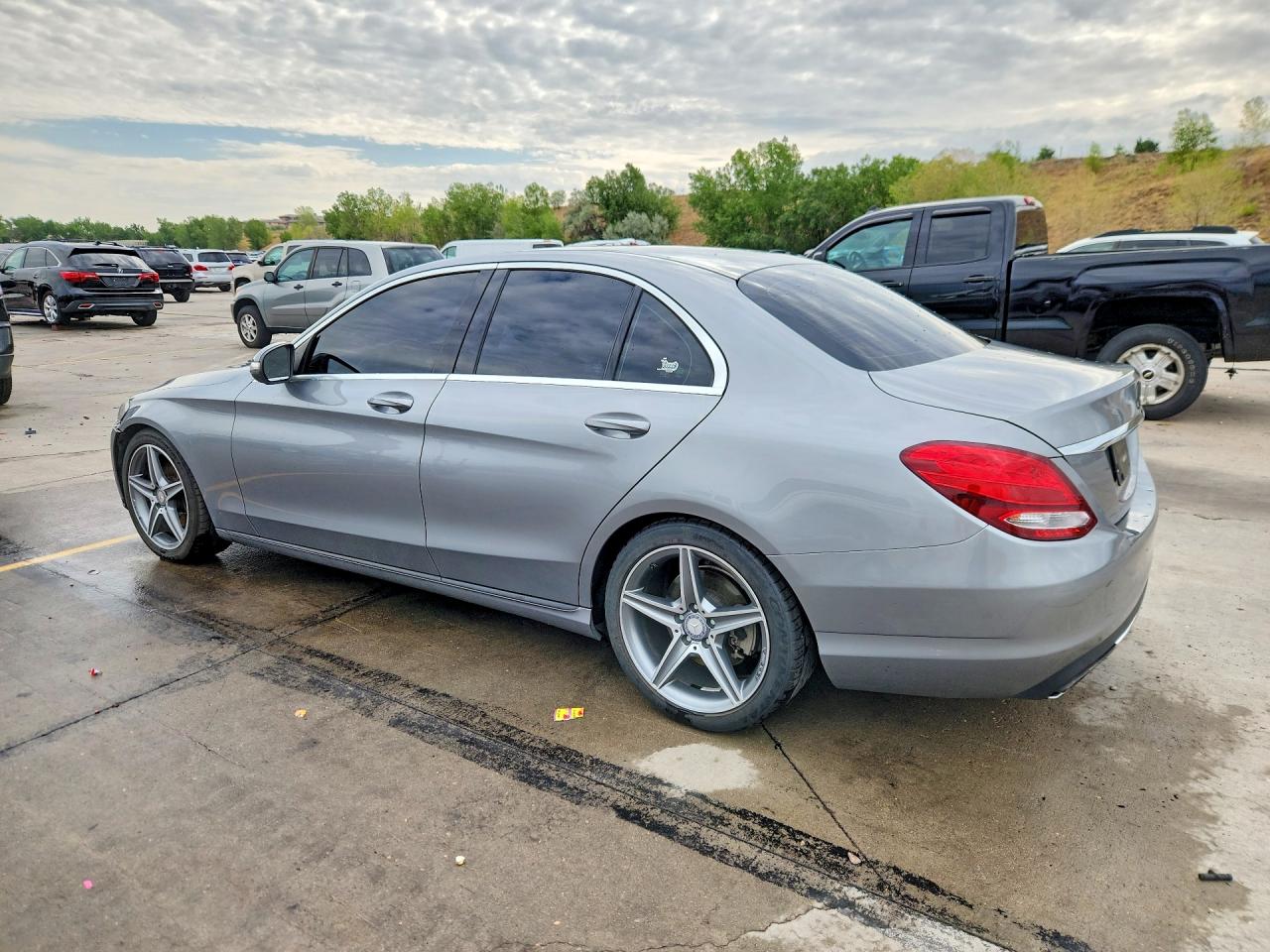 2015 Mercedes-benz C 300 4matic Silver vin: 55SWF4KB0FU016450