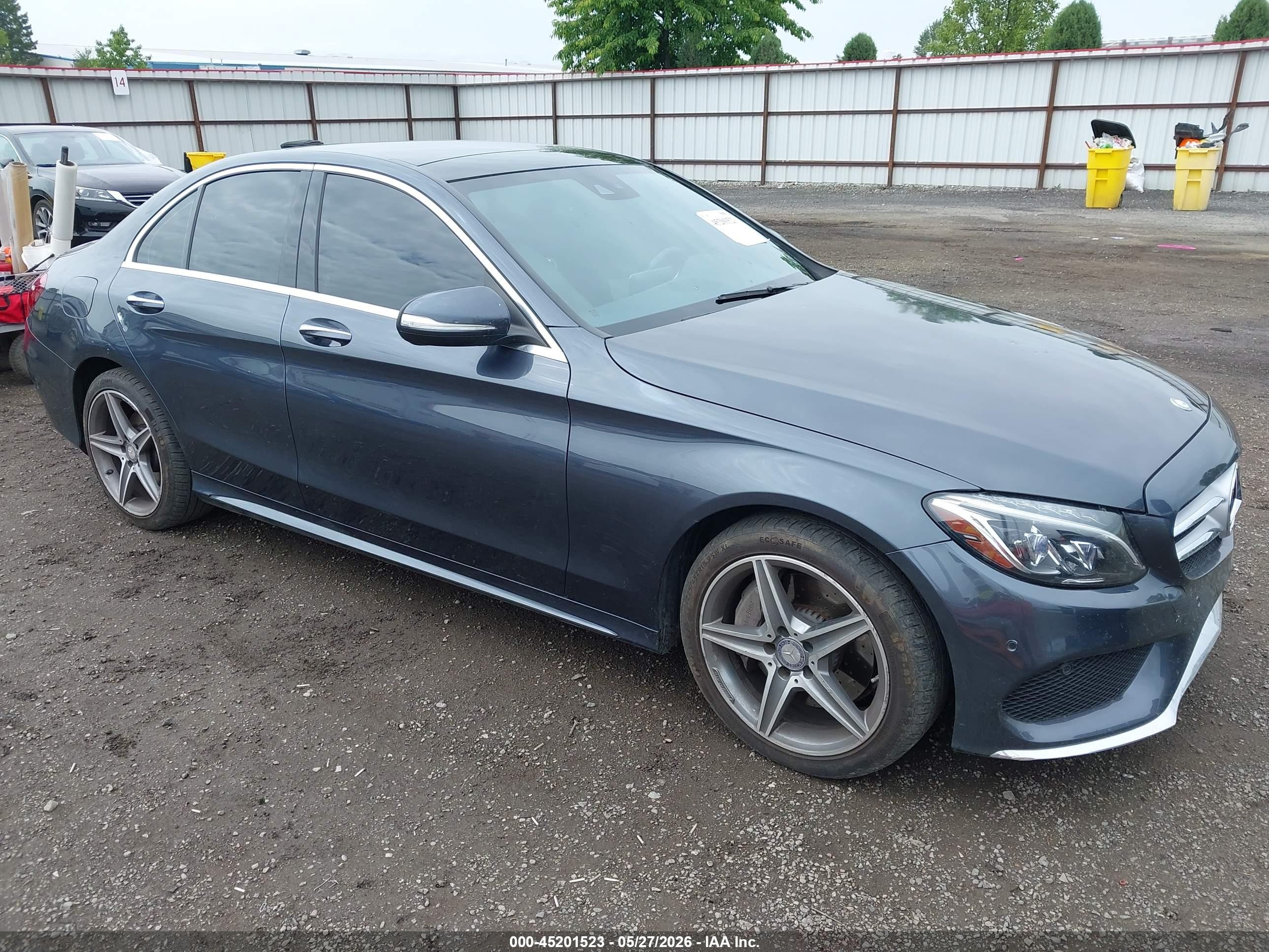 2015 Mercedes-benz C 300 Sport 4matic Black vin: 55SWF4KB0FU020160