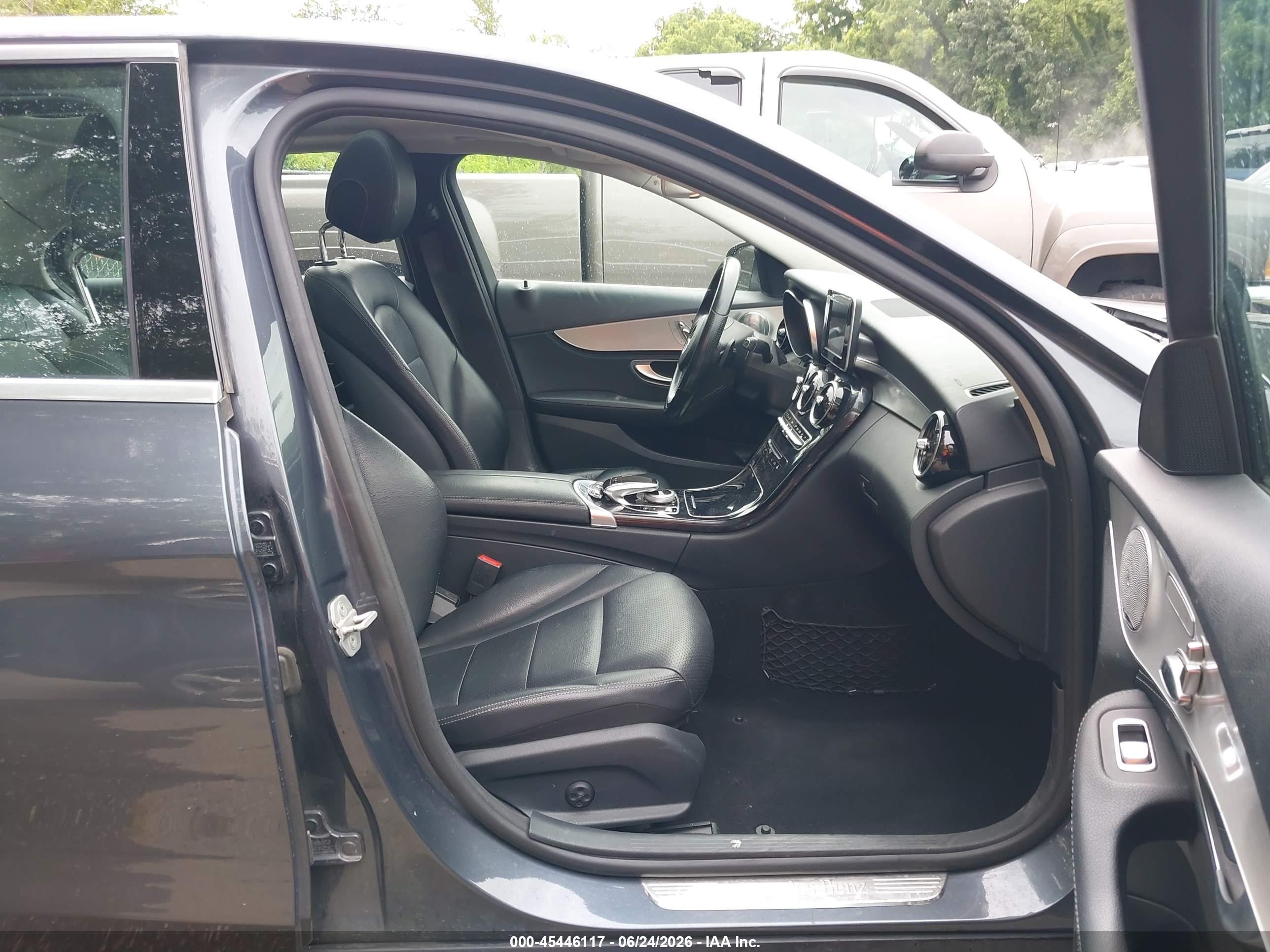 2015 Mercedes-benz C 300 4matic Gray vin: 55SWF4KB0FU025259