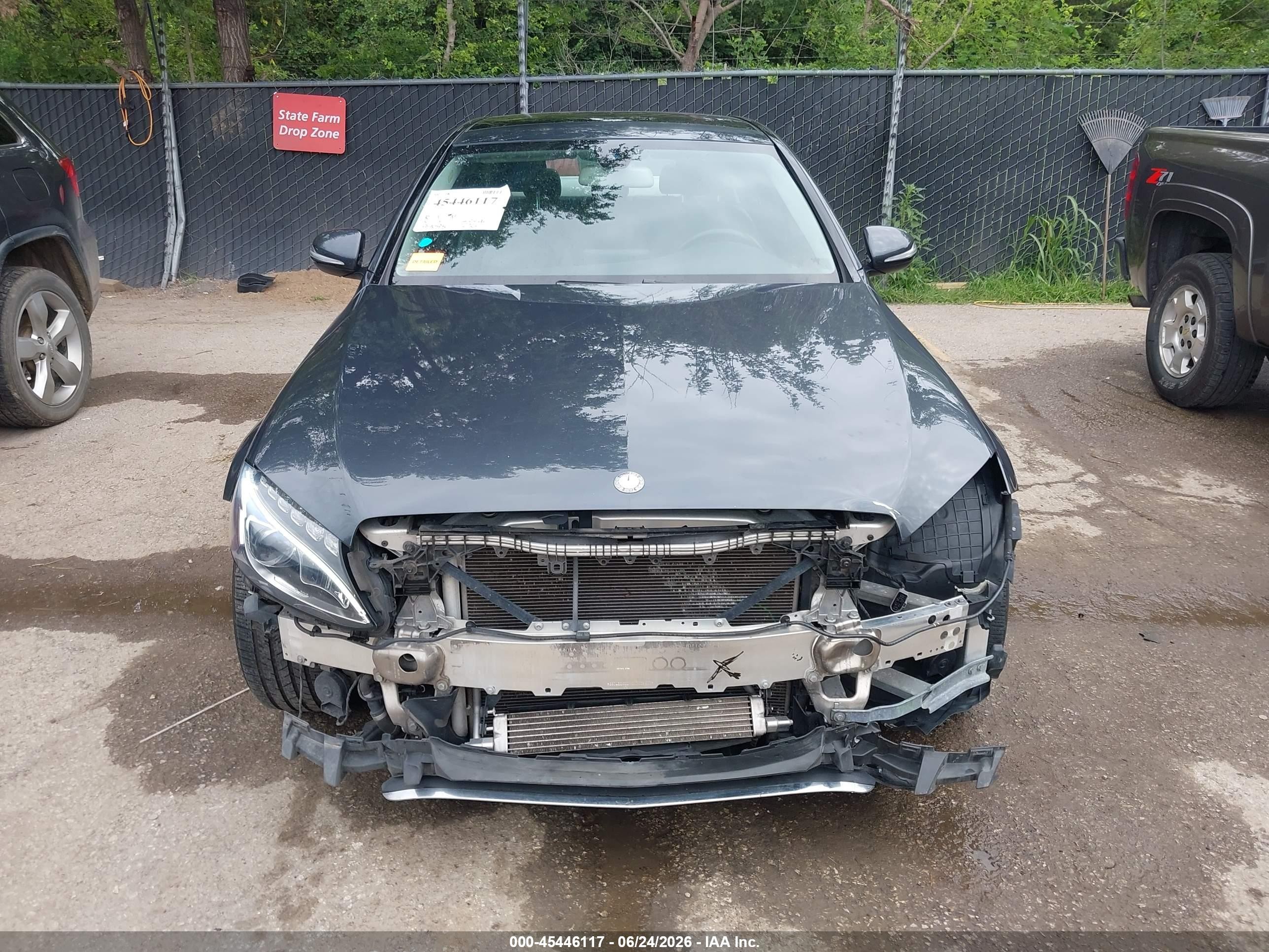 2015 Mercedes-benz C 300 4matic Gray vin: 55SWF4KB0FU025259