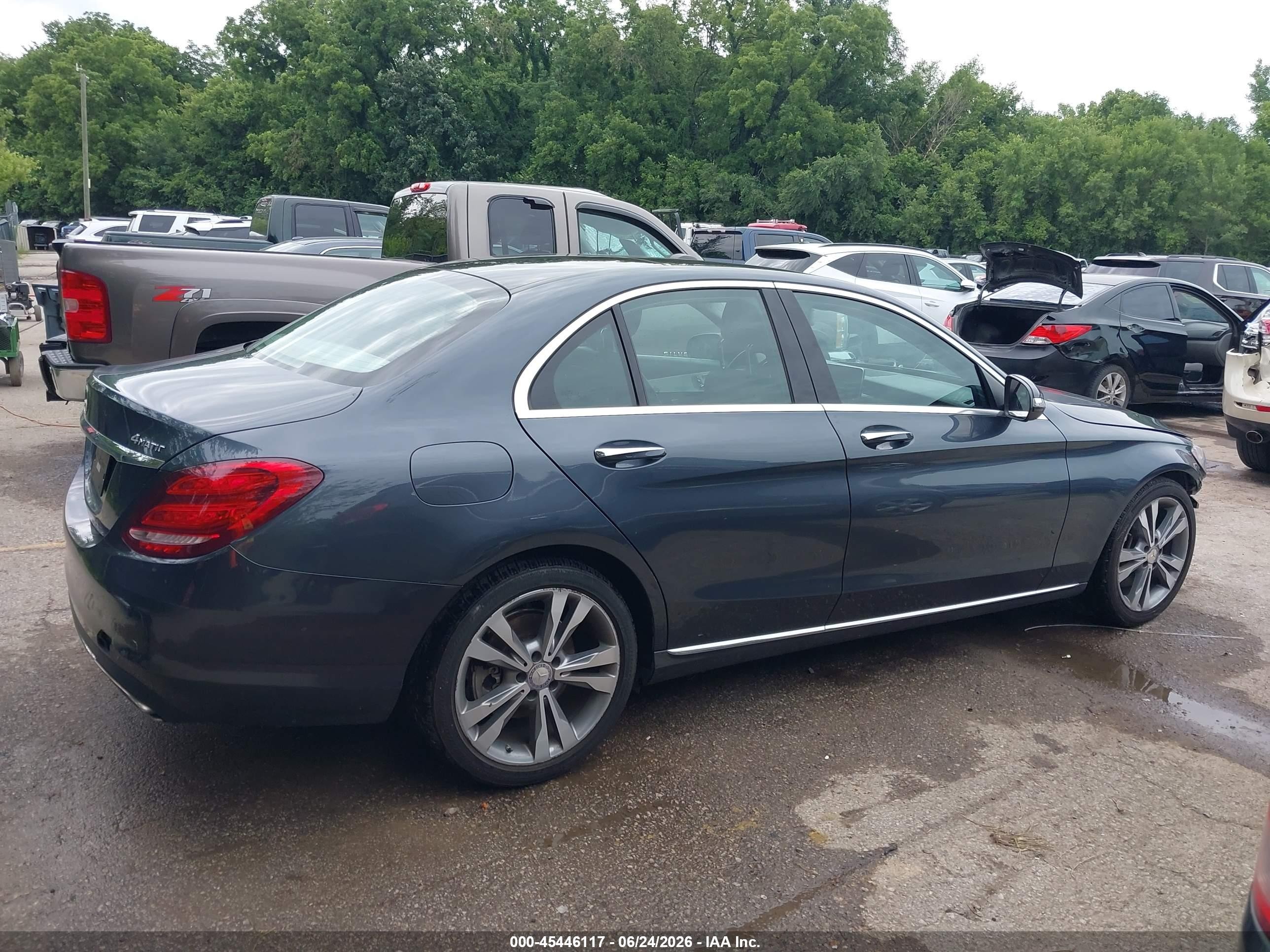 2015 Mercedes-benz C 300 4matic Gray vin: 55SWF4KB0FU025259