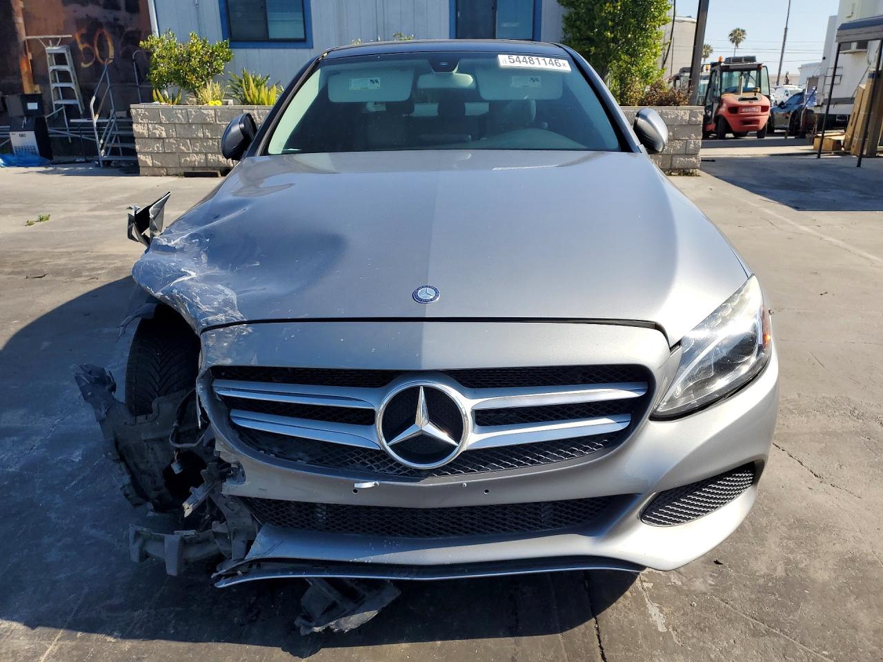 2015 Mercedes-benz C 300 4matic Silver vin: 55SWF4KB0FU033670
