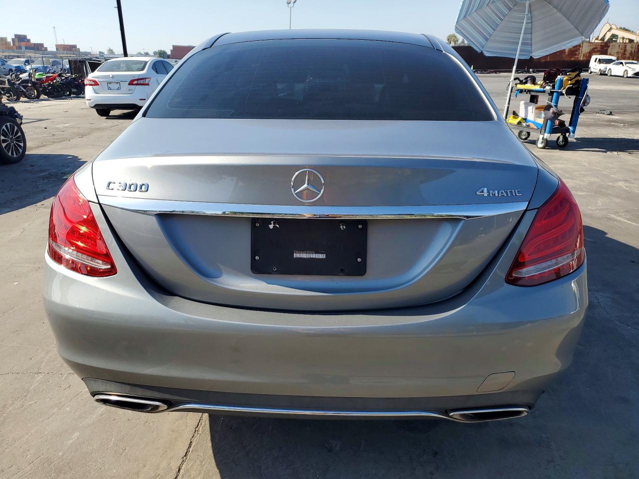 2015 Mercedes-benz C 300 4matic Silver vin: 55SWF4KB0FU033670