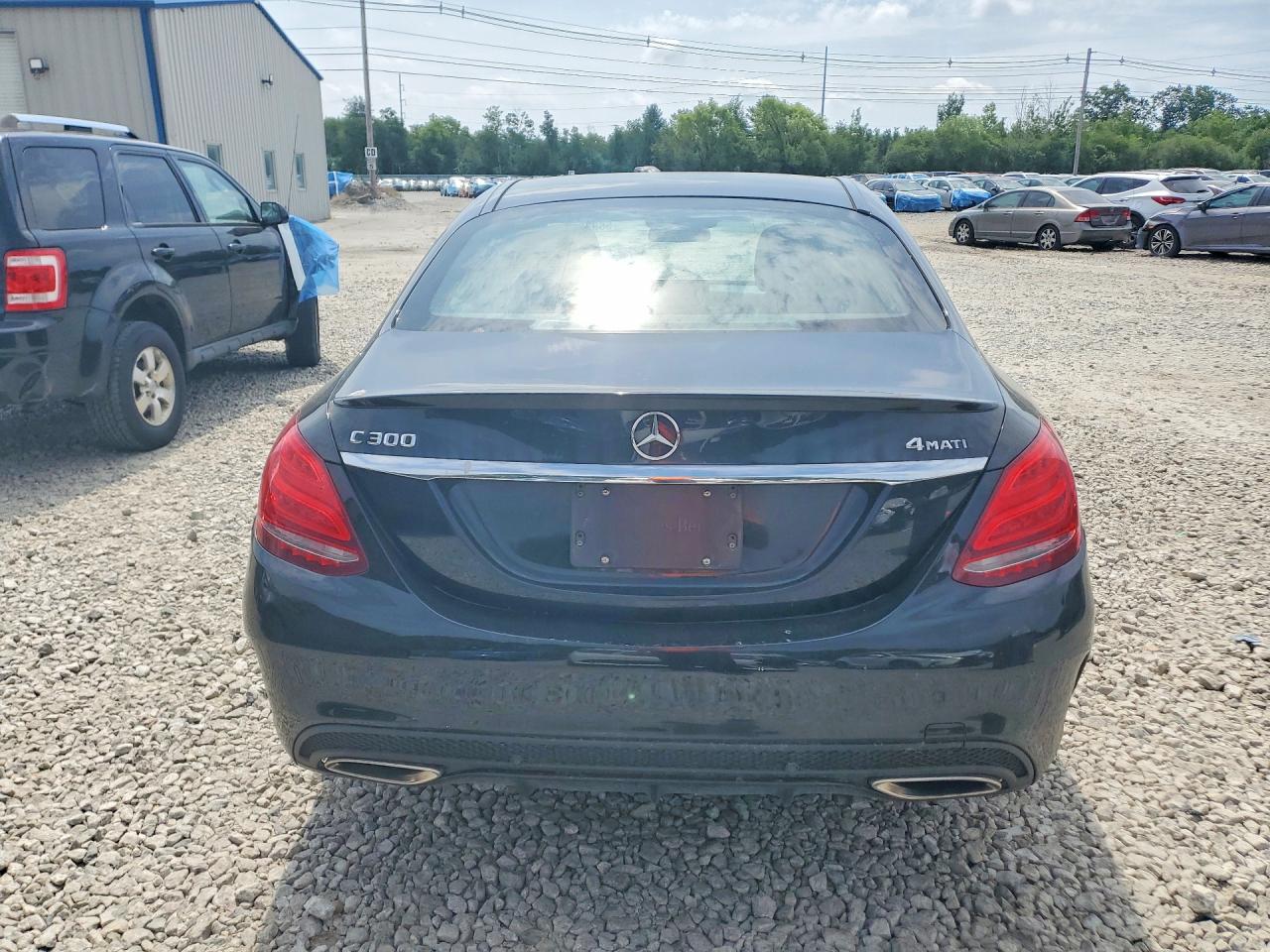 2015 Mercedes-benz C 300 4matic Black vin: 55SWF4KB0FU081251