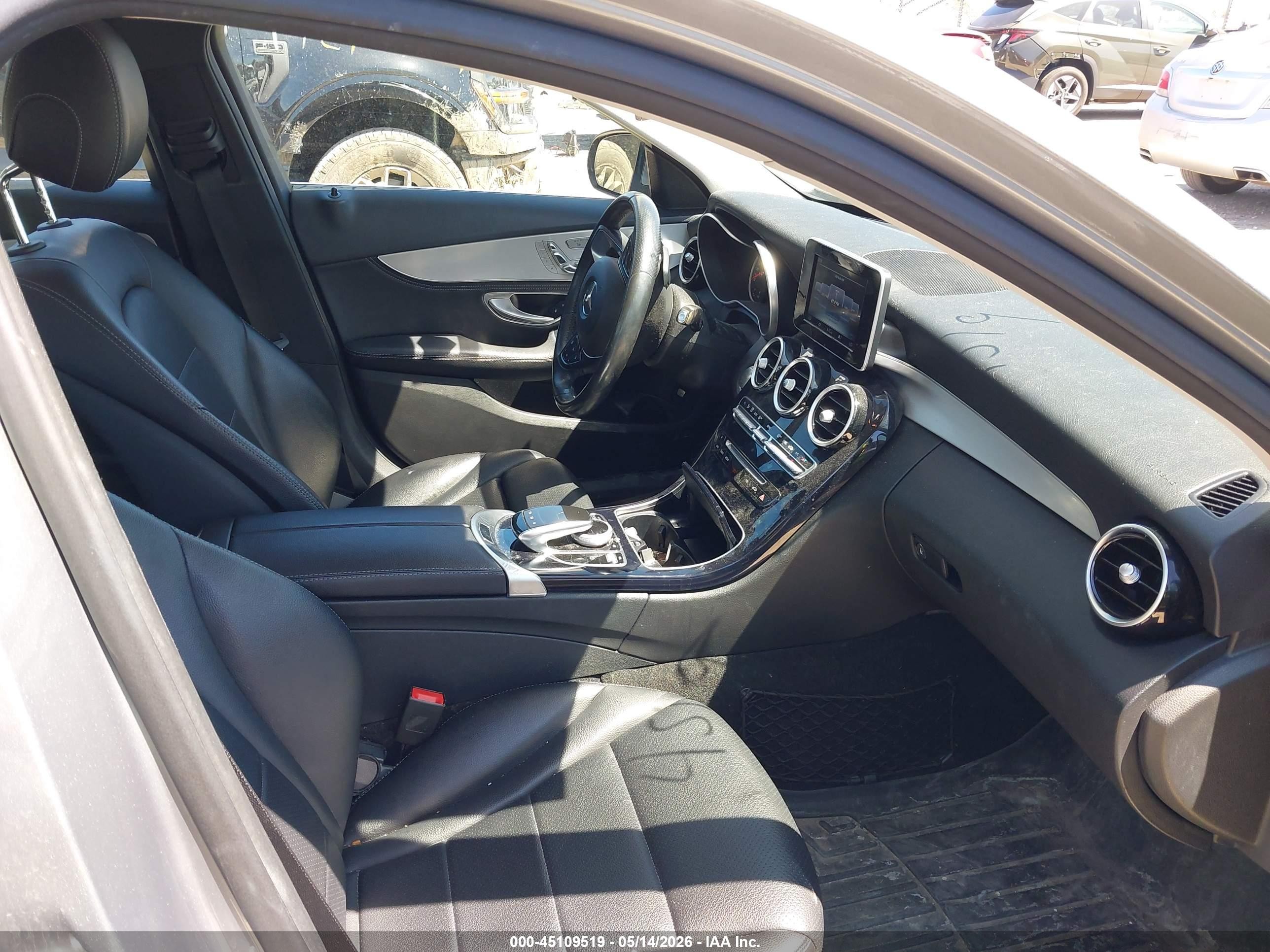 2015 Mercedes-benz C 300 4matic/luxury 4matic/sport 4matic Gray vin: 55SWF4KB0FU082495