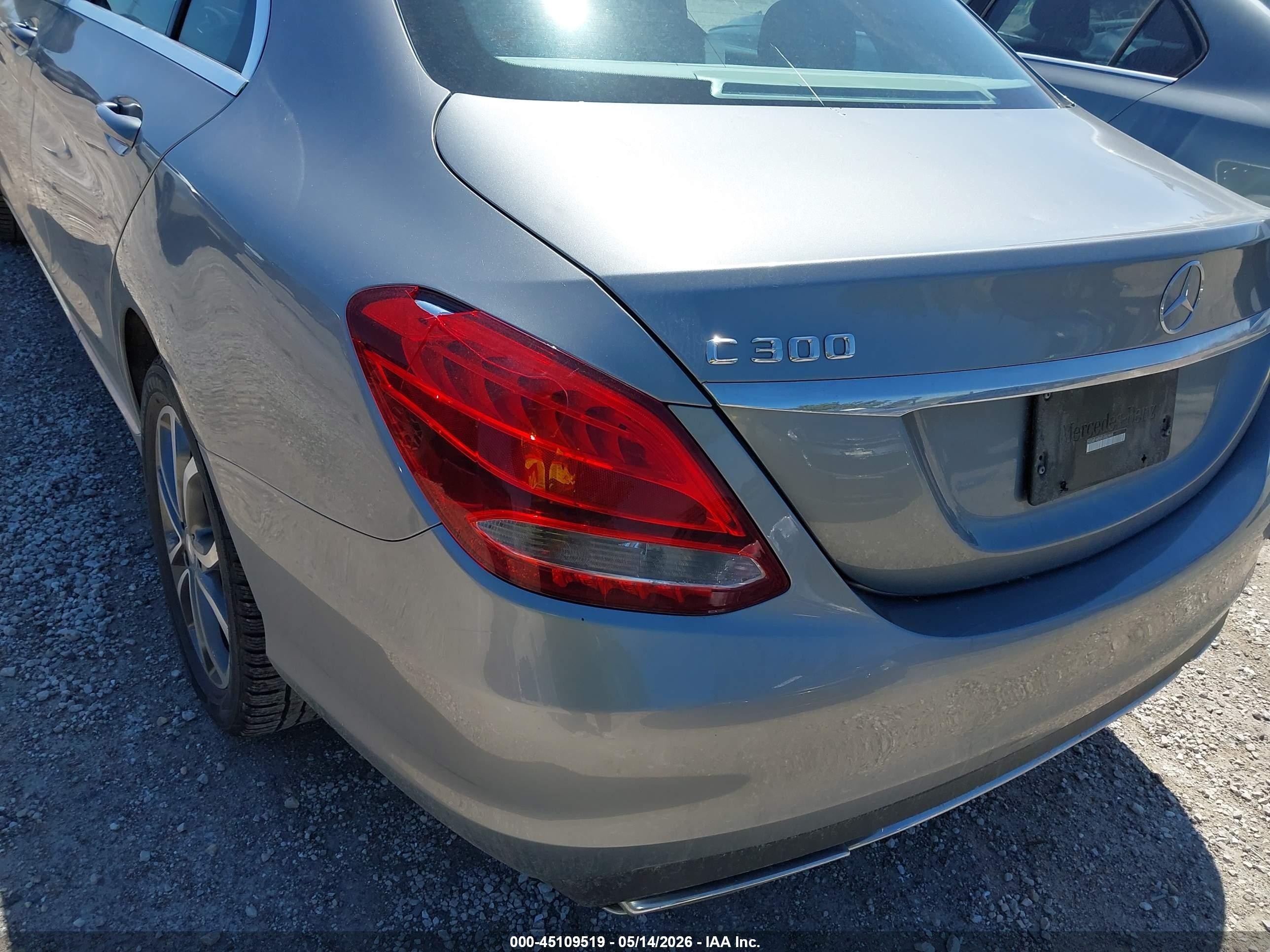 2015 Mercedes-benz C 300 4matic/luxury 4matic/sport 4matic Gray vin: 55SWF4KB0FU082495