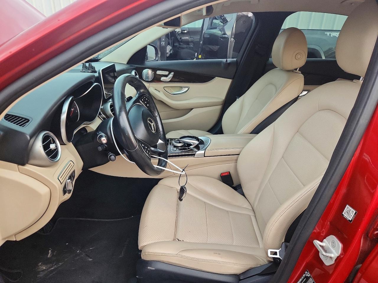 2016 Mercedes-benz C 300 4matic Red vin: 55SWF4KB0GU103038