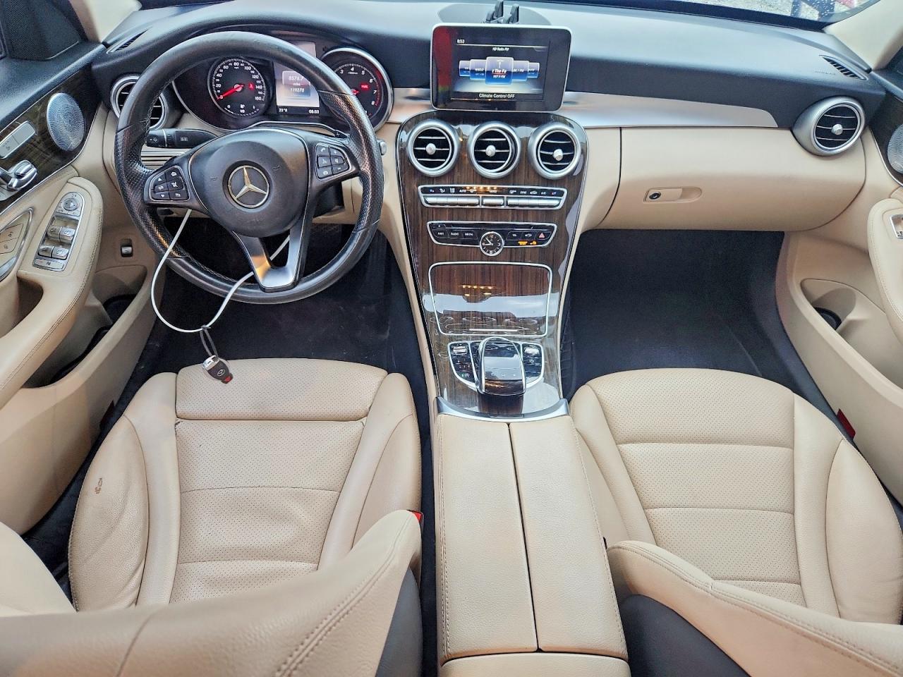 2016 Mercedes-benz C 300 4matic Red vin: 55SWF4KB0GU103038