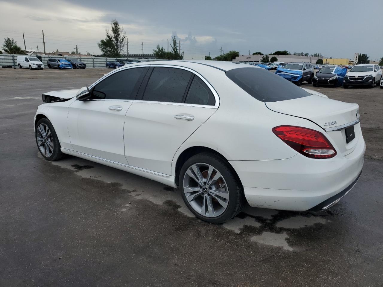 2018 Mercedes-benz C 300 4matic White vin: 55SWF4KB0JU241962