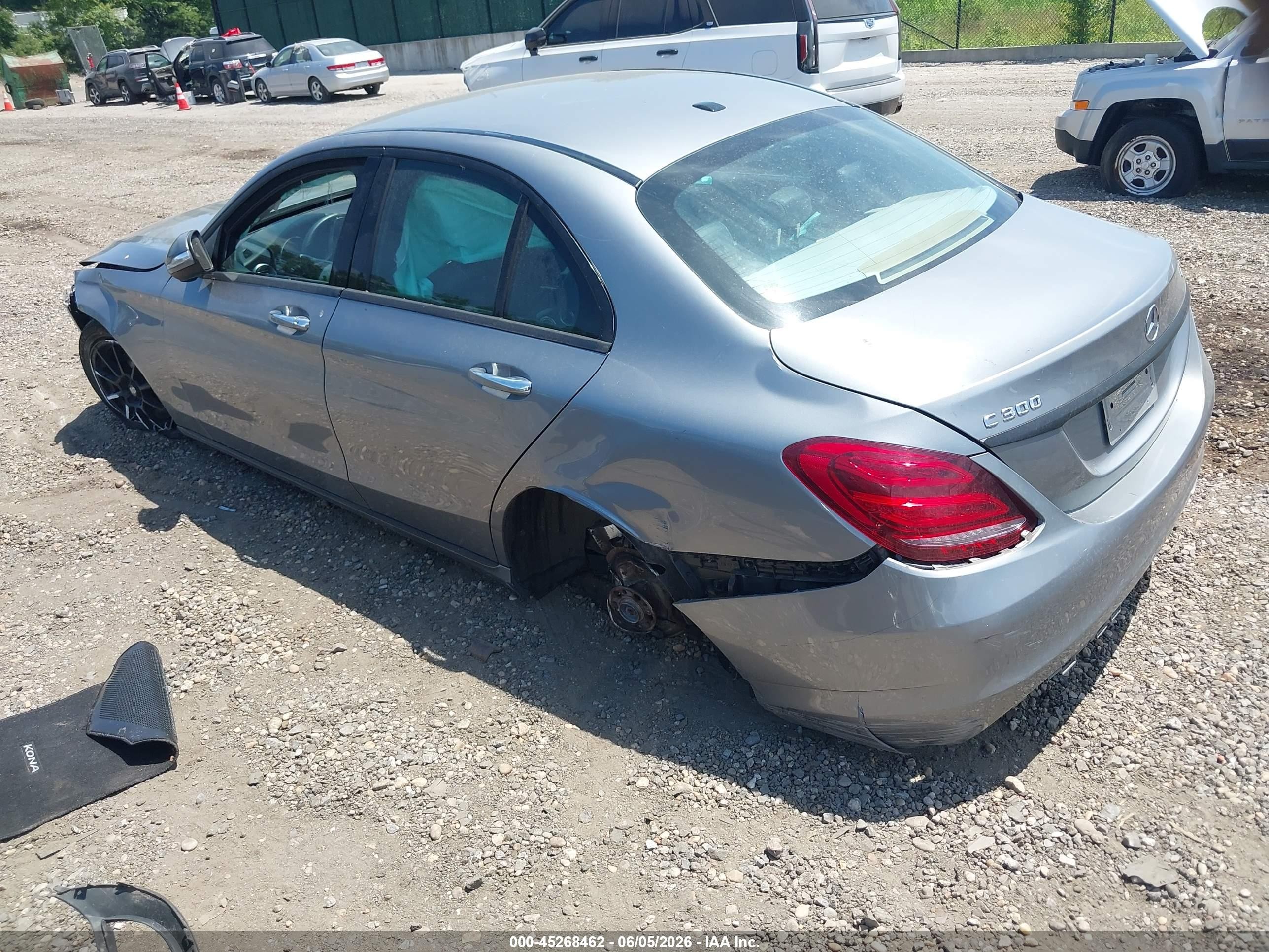 2015 Mercedes-benz C 300 4matic/luxury 4matic/sport 4matic Gray vin: 55SWF4KB1FU002041