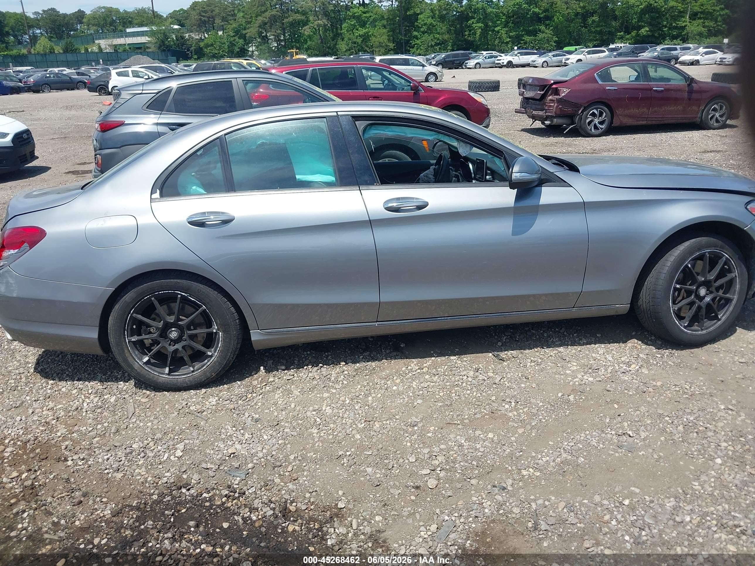 2015 Mercedes-benz C 300 4matic/luxury 4matic/sport 4matic Gray vin: 55SWF4KB1FU002041