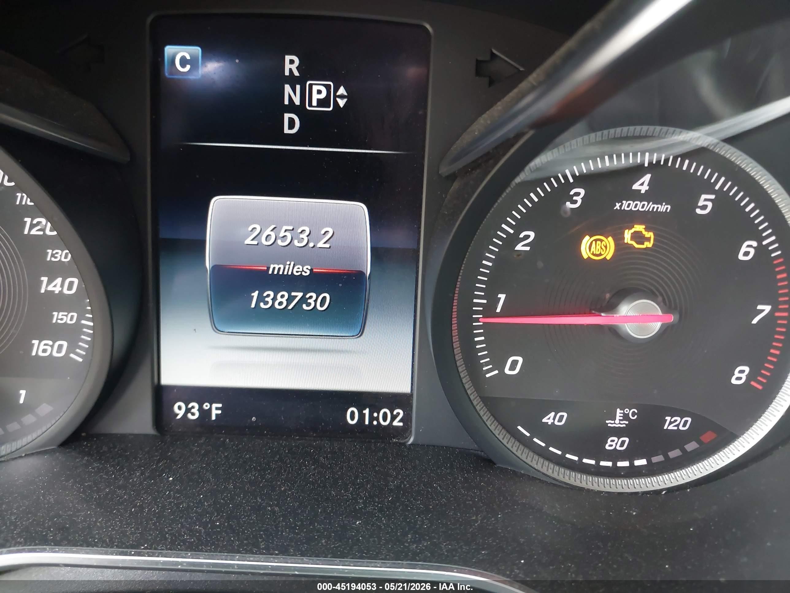 2015 Mercedes-benz C 300 4matic Серебряный vin: 55SWF4KB1FU014173