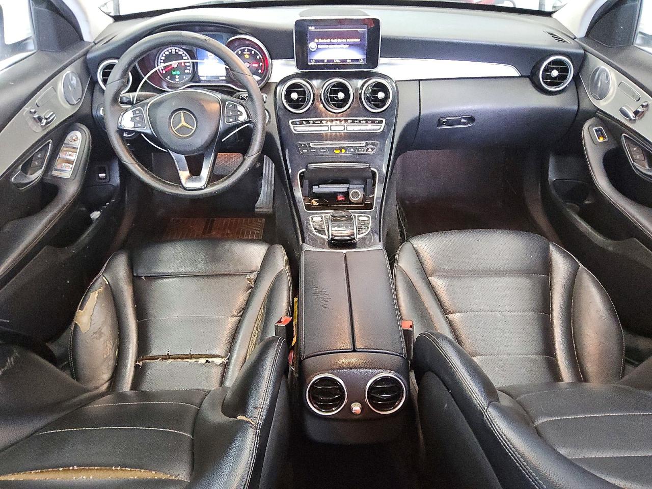 2015 Mercedes-benz C 300 4matic White vin: 55SWF4KB1FU015226