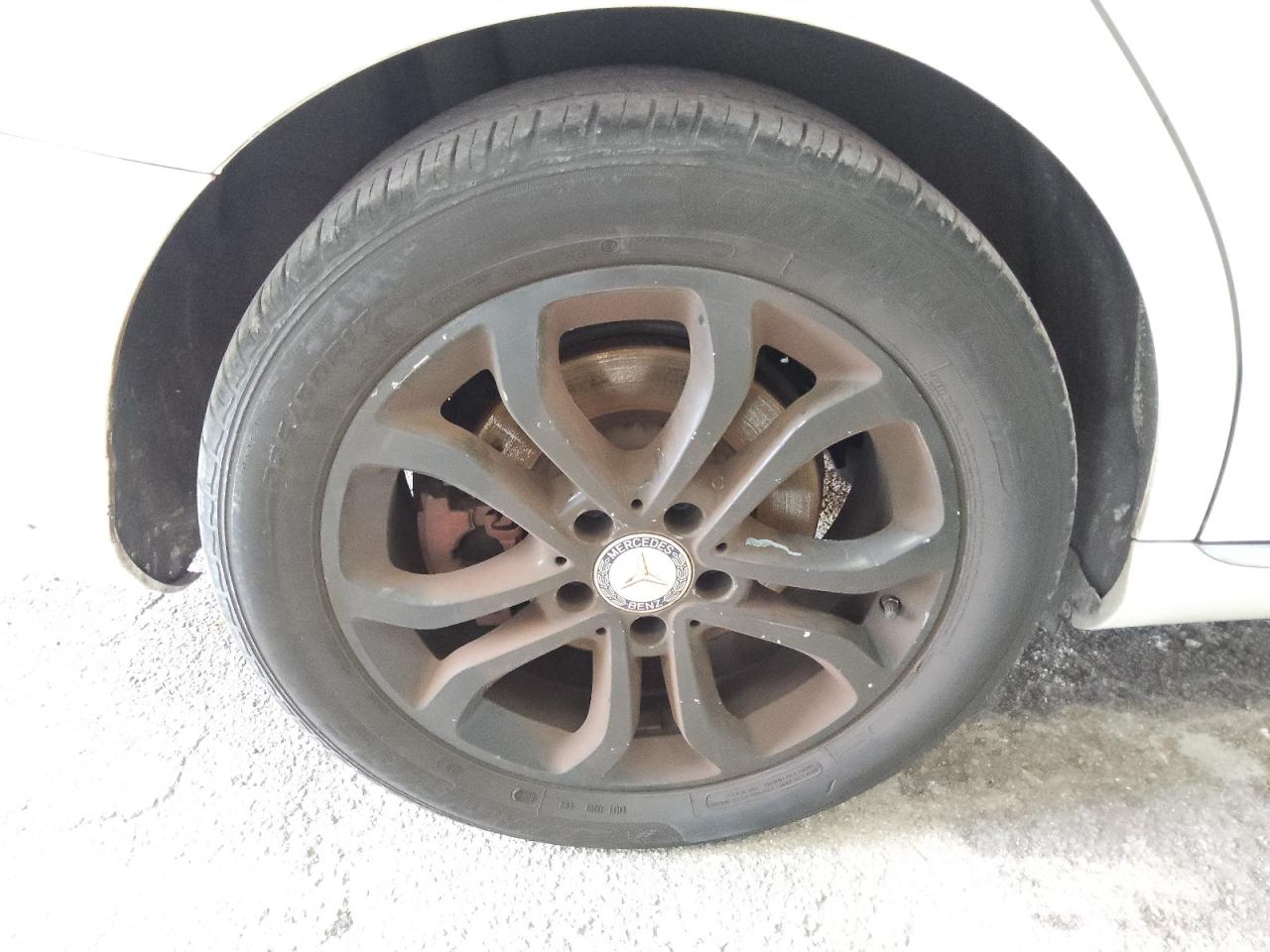 2015 Mercedes-benz C 300 4matic White vin: 55SWF4KB1FU015226 Damage: Right Rear Wheel, Curb Rash, 2 To 3 Inches