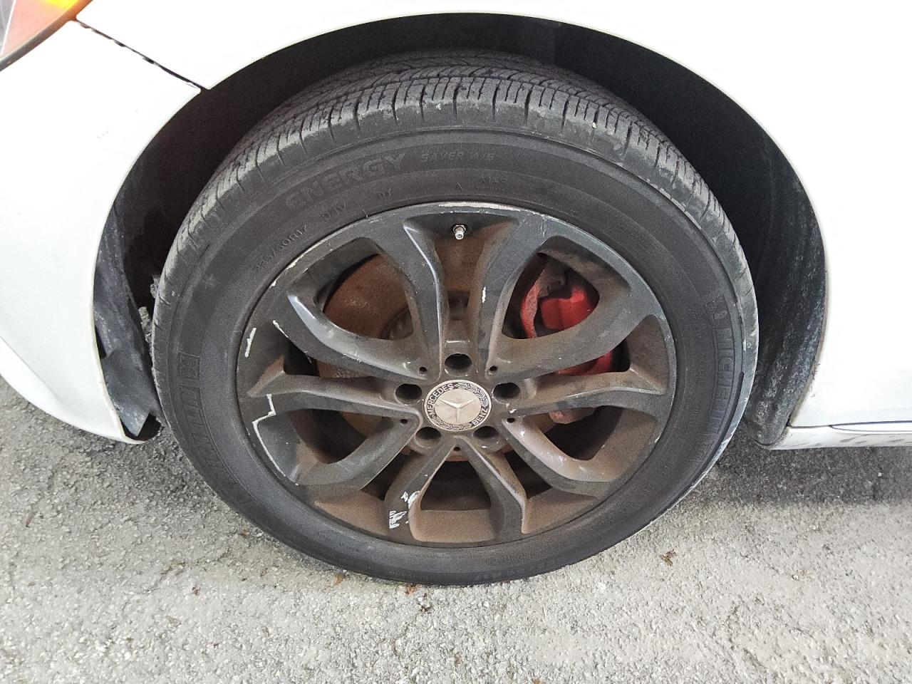 2015 Mercedes-benz C 300 4matic White vin: 55SWF4KB1FU015226 Damage: Left Front Wheel, Curb Rash, > 12 Inches