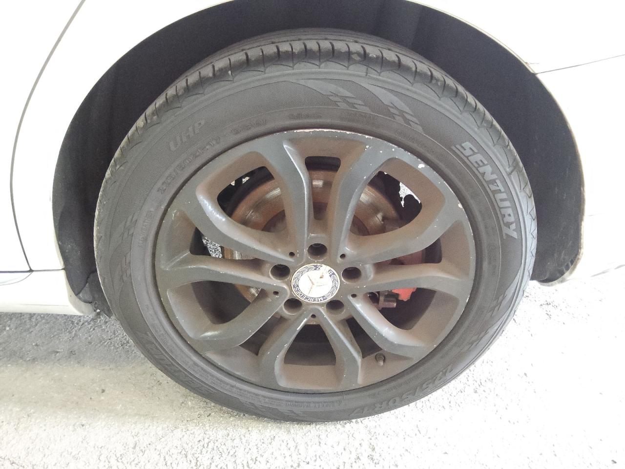 2015 Mercedes-benz C 300 4matic White vin: 55SWF4KB1FU015226 Damage: Left Rear Wheel, Curb Rash, 9 To 10 Inches