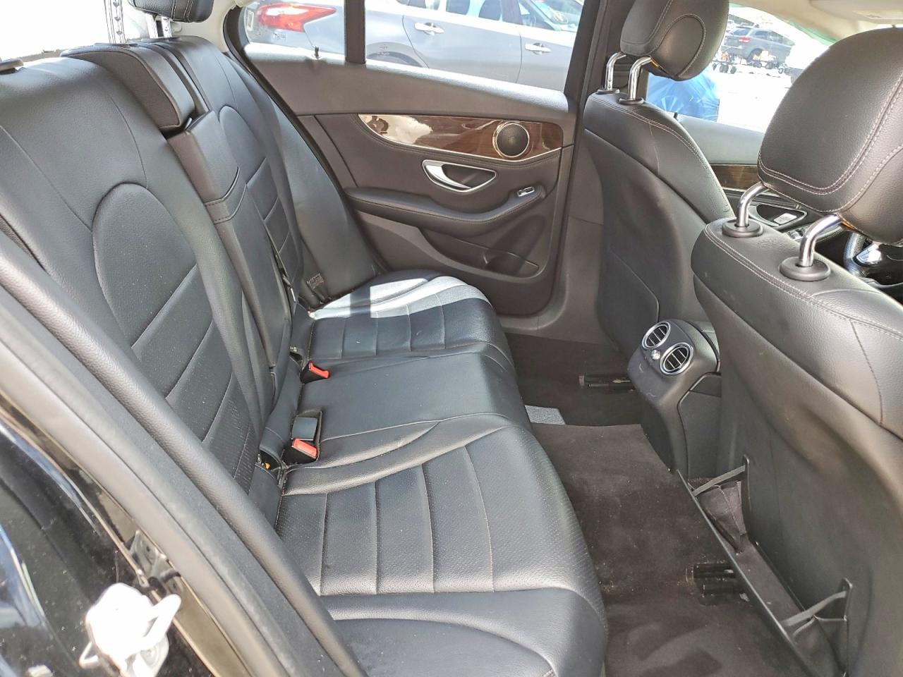 2015 Mercedes-benz C 300 4matic Black vin: 55SWF4KB1FU020331