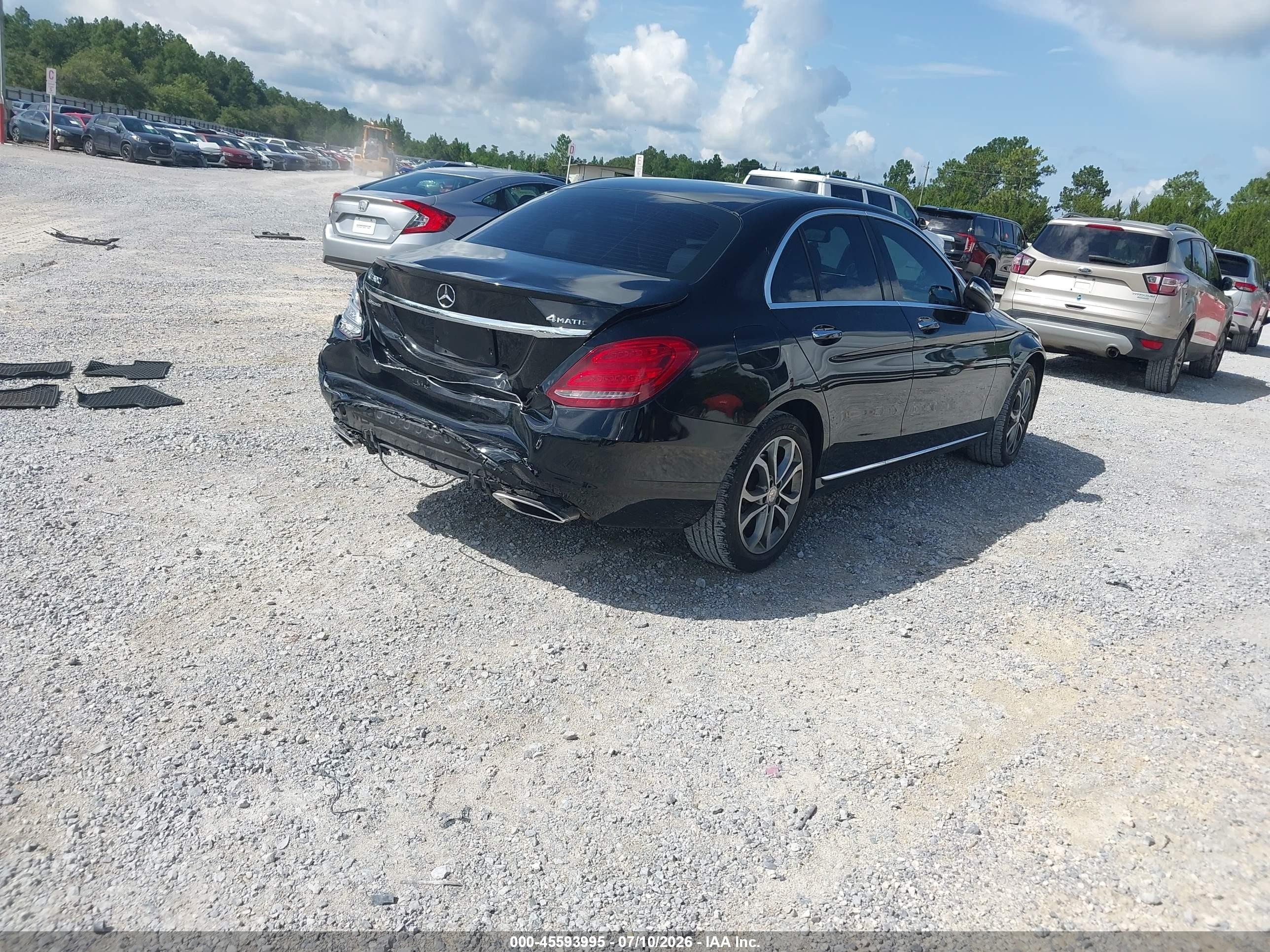 2015 Mercedes-benz C 300 4matic Black vin: 55SWF4KB1FU020717
