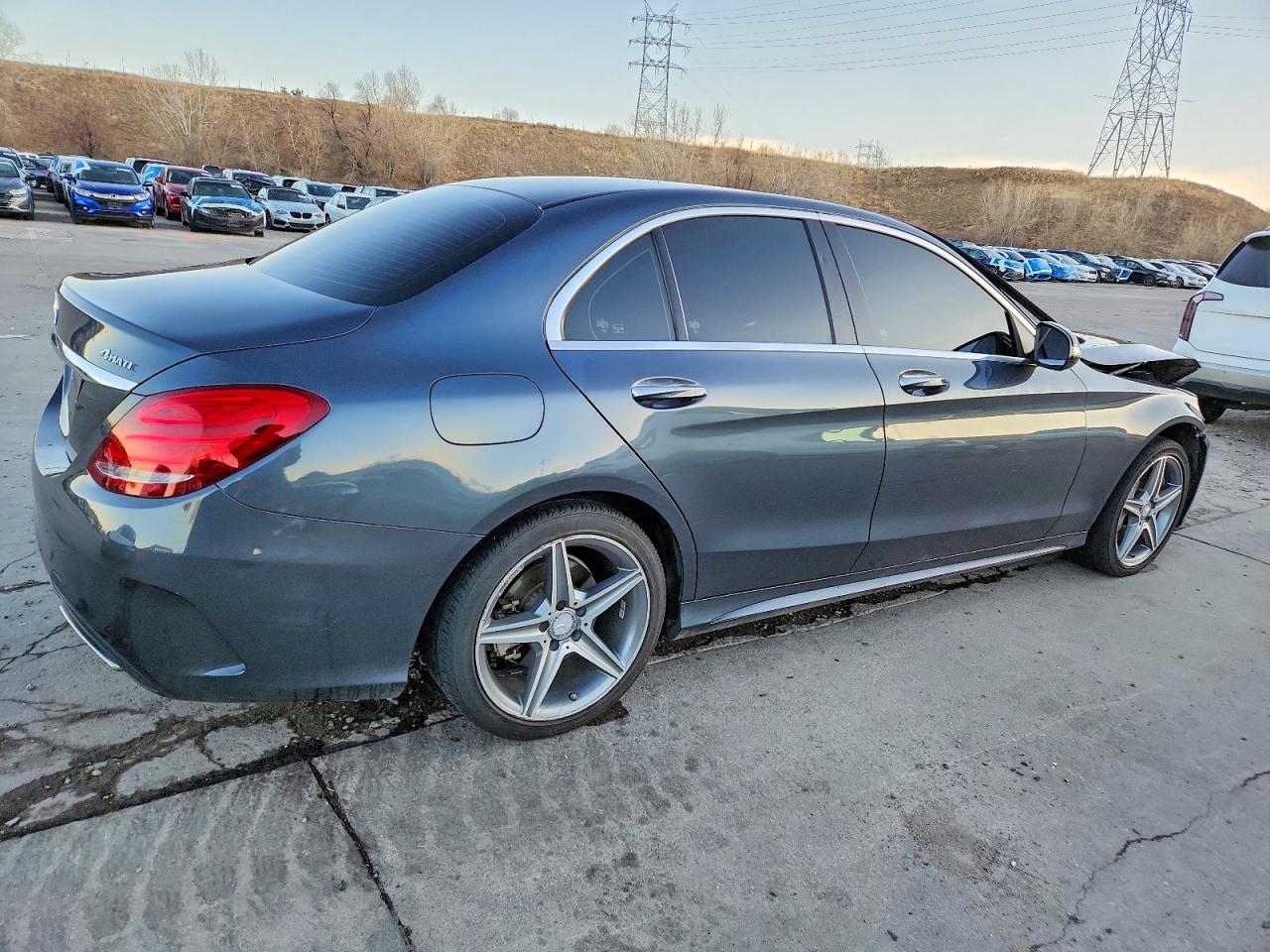 2015 Mercedes-benz C 300 4matic Gray vin: 55SWF4KB1FU026338