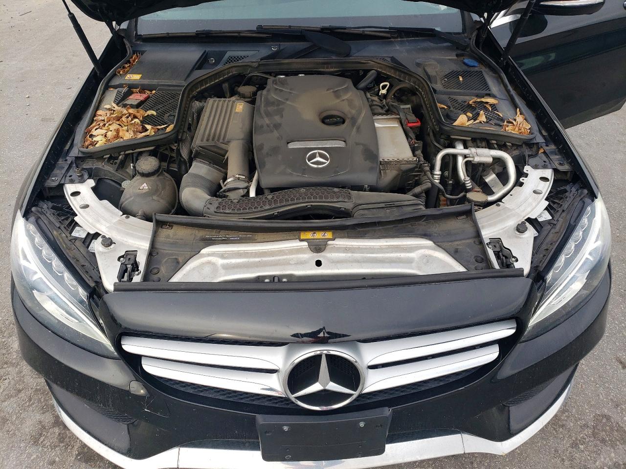 2015 Mercedes-benz C 300 4matic Black vin: 55SWF4KB1FU032544