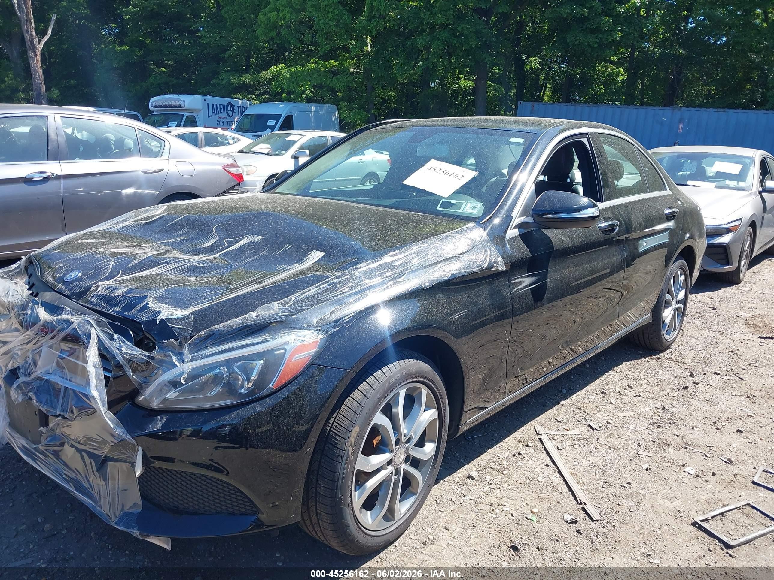 2015 Mercedes-benz C 300 4matic Black vin: 55SWF4KB1FU035816