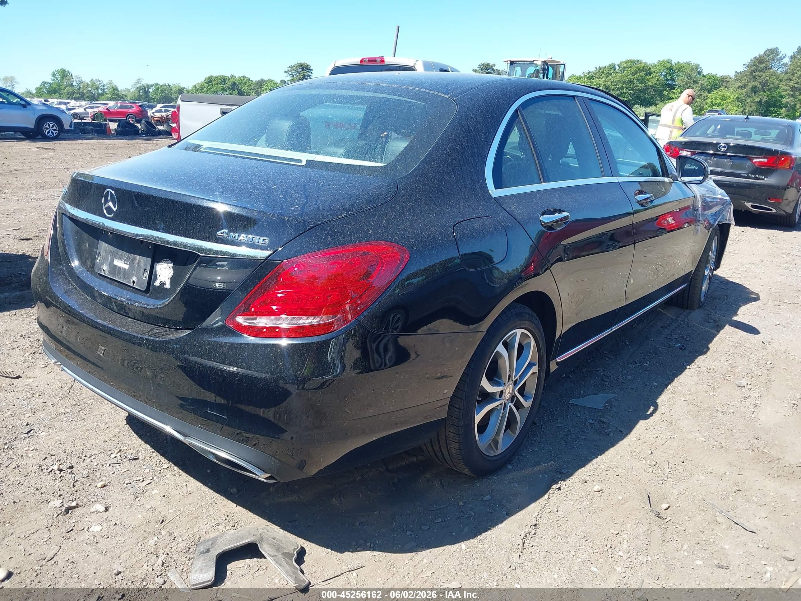 2015 Mercedes-benz C 300 4matic Black vin: 55SWF4KB1FU035816