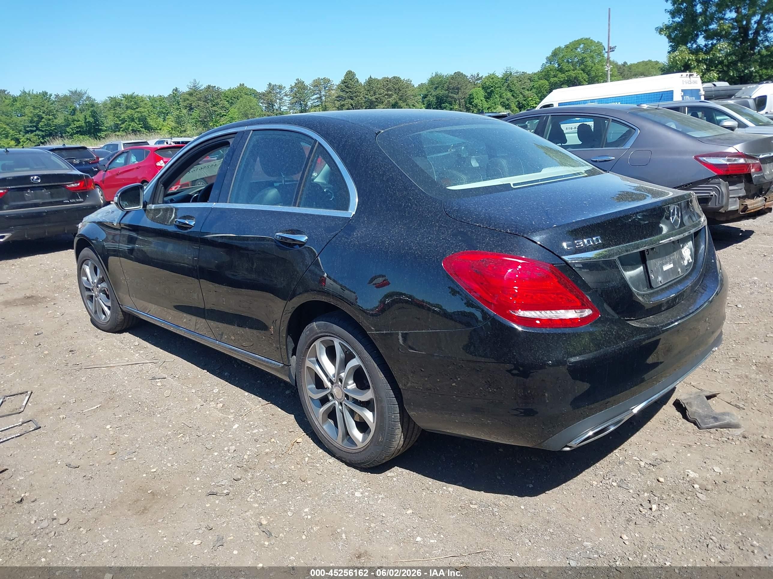 2015 Mercedes-benz C 300 4matic Black vin: 55SWF4KB1FU035816