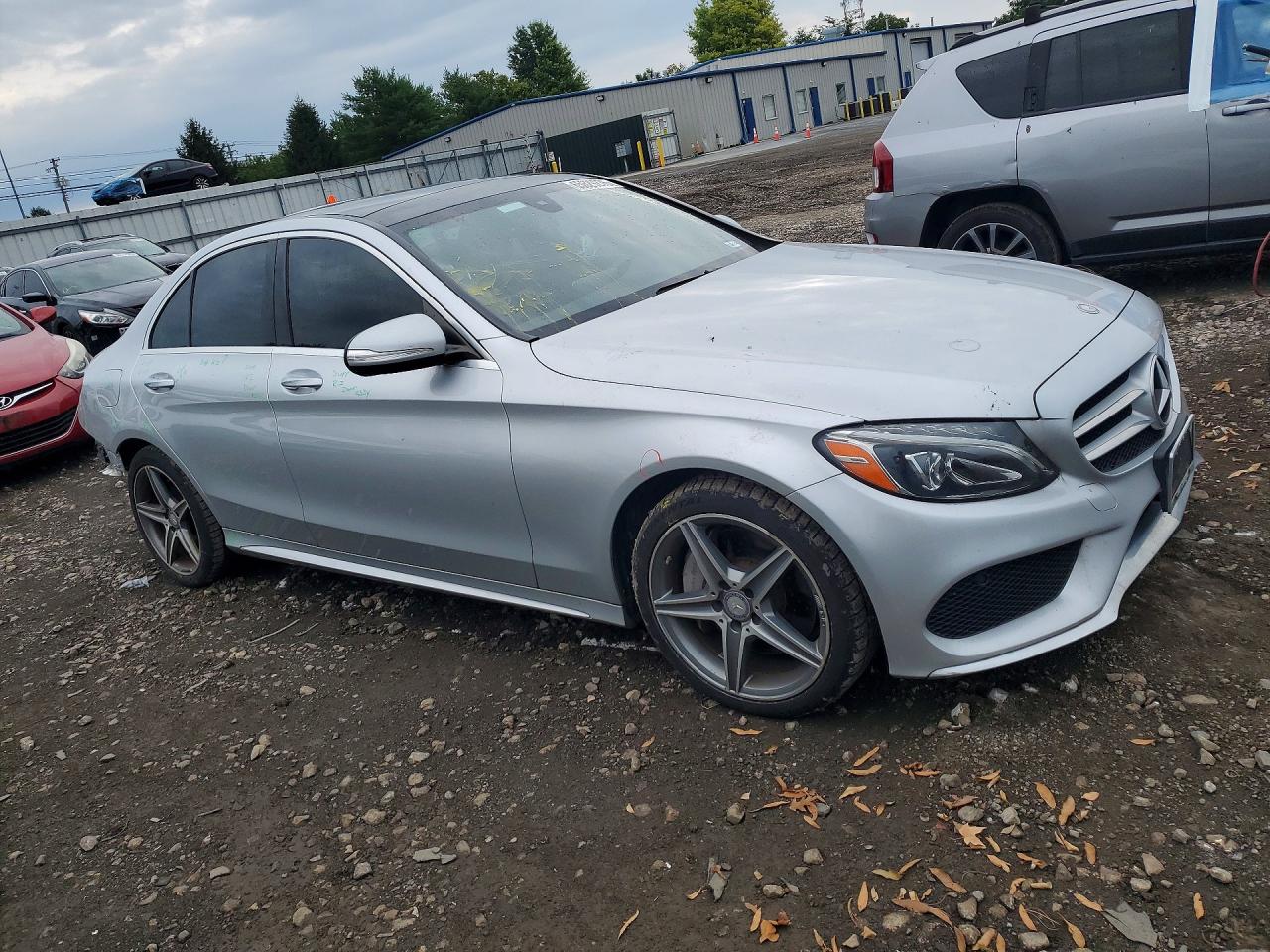 2015 Mercedes-benz C 300 4matic Silver vin: 55SWF4KB1FU036013