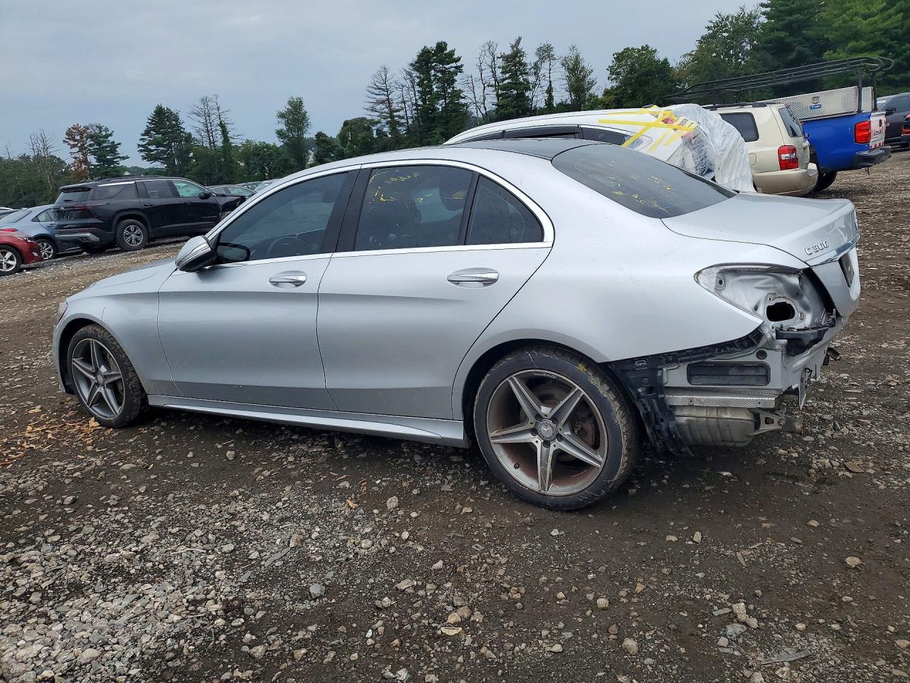 2015 Mercedes-benz C 300 4matic Silver vin: 55SWF4KB1FU036013