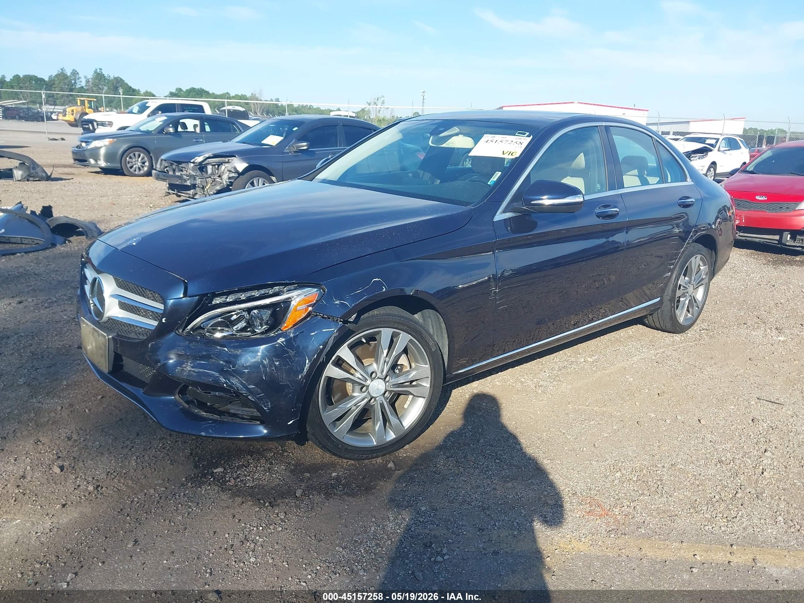 2015 Mercedes-benz C 300 4matic Blue vin: 55SWF4KB1FU038117