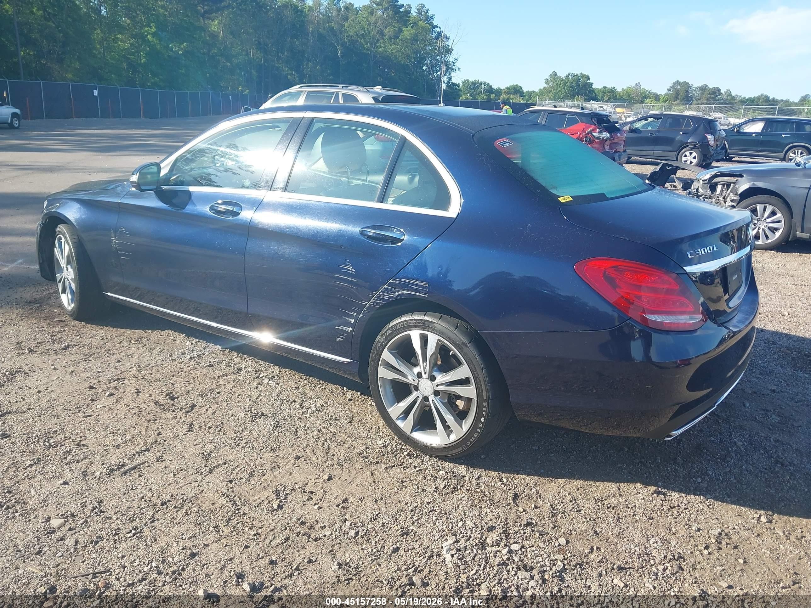 2015 Mercedes-benz C 300 4matic Blue vin: 55SWF4KB1FU038117