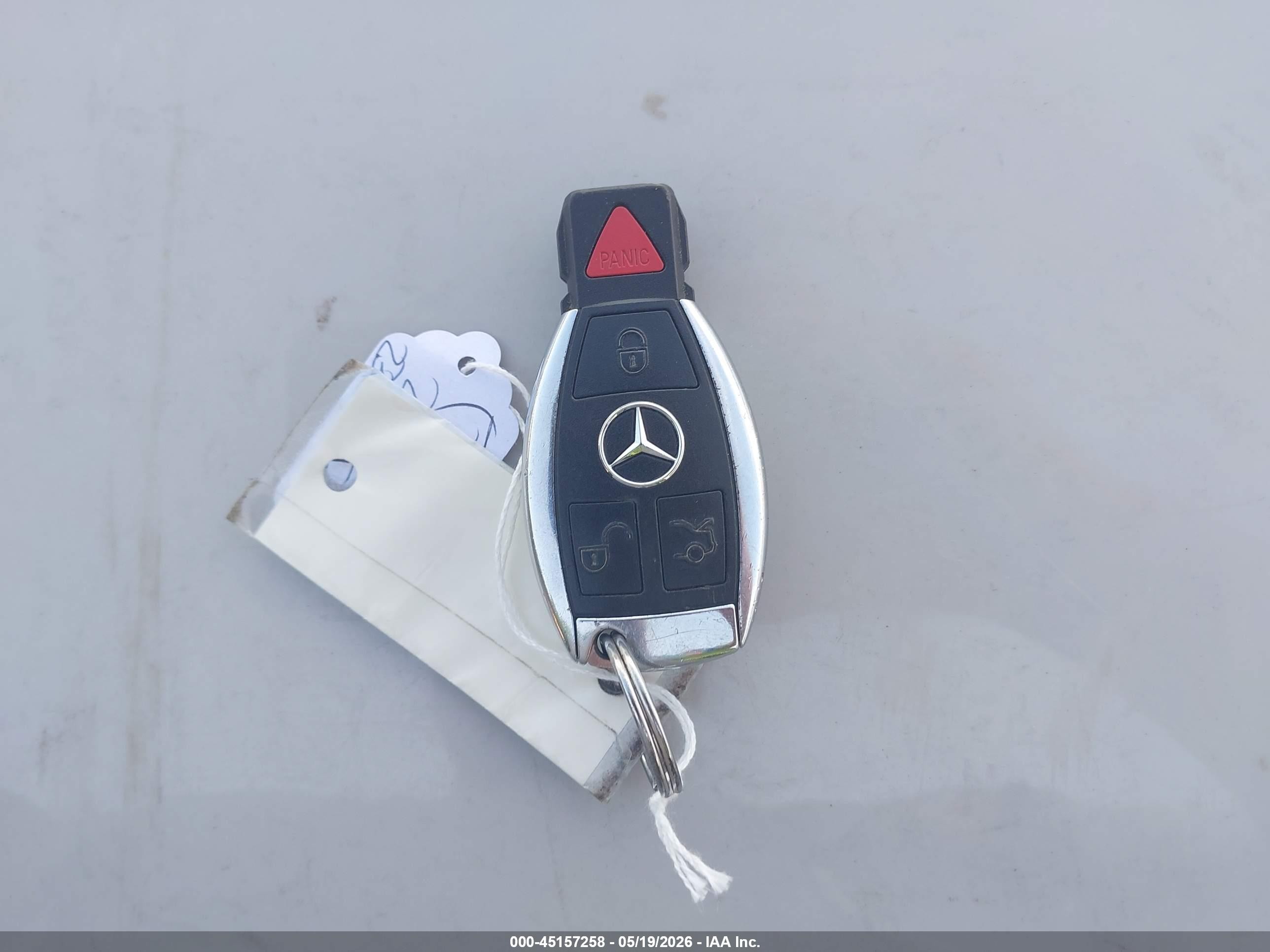 2015 Mercedes-benz C 300 4matic Blue vin: 55SWF4KB1FU038117