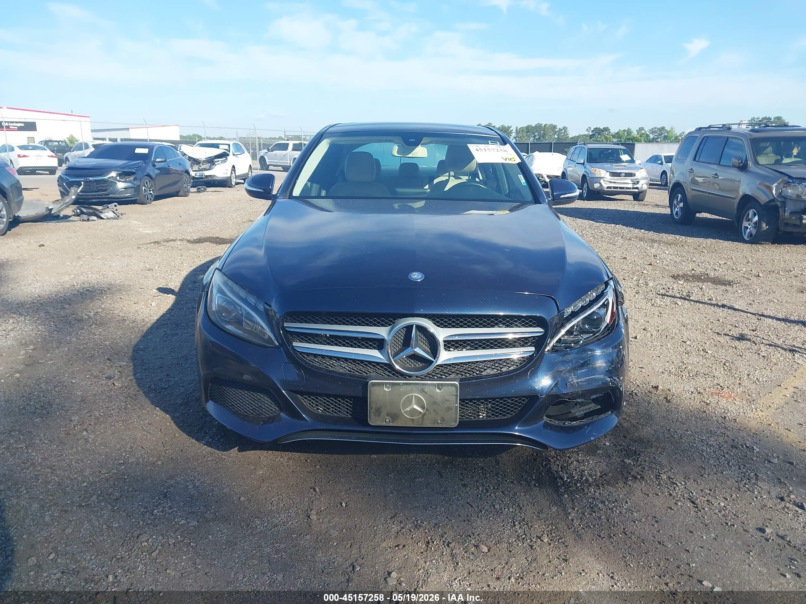 2015 Mercedes-benz C 300 4matic Blue vin: 55SWF4KB1FU038117