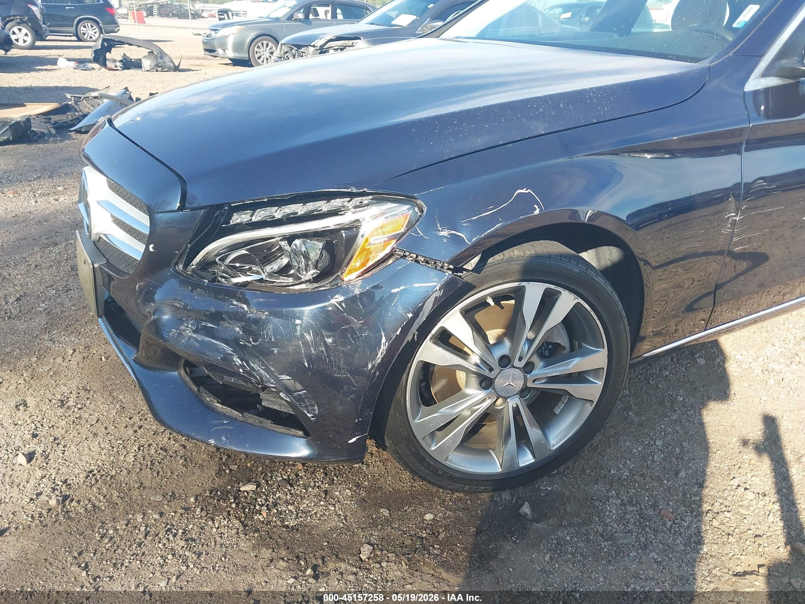 2015 Mercedes-benz C 300 4matic Blue vin: 55SWF4KB1FU038117