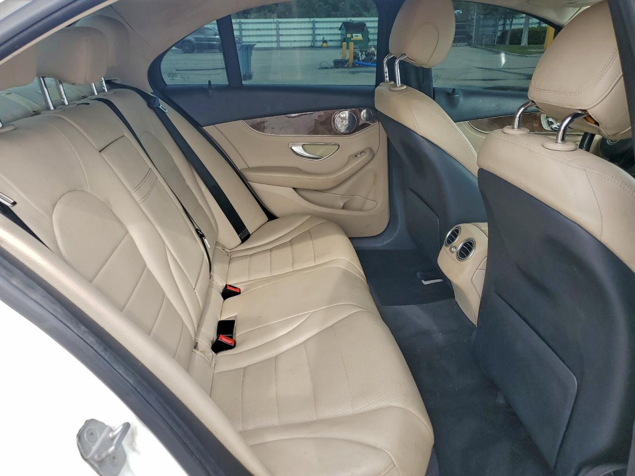2015 Mercedes-benz C 300 4matic Розовый vin: 55SWF4KB1FU040479