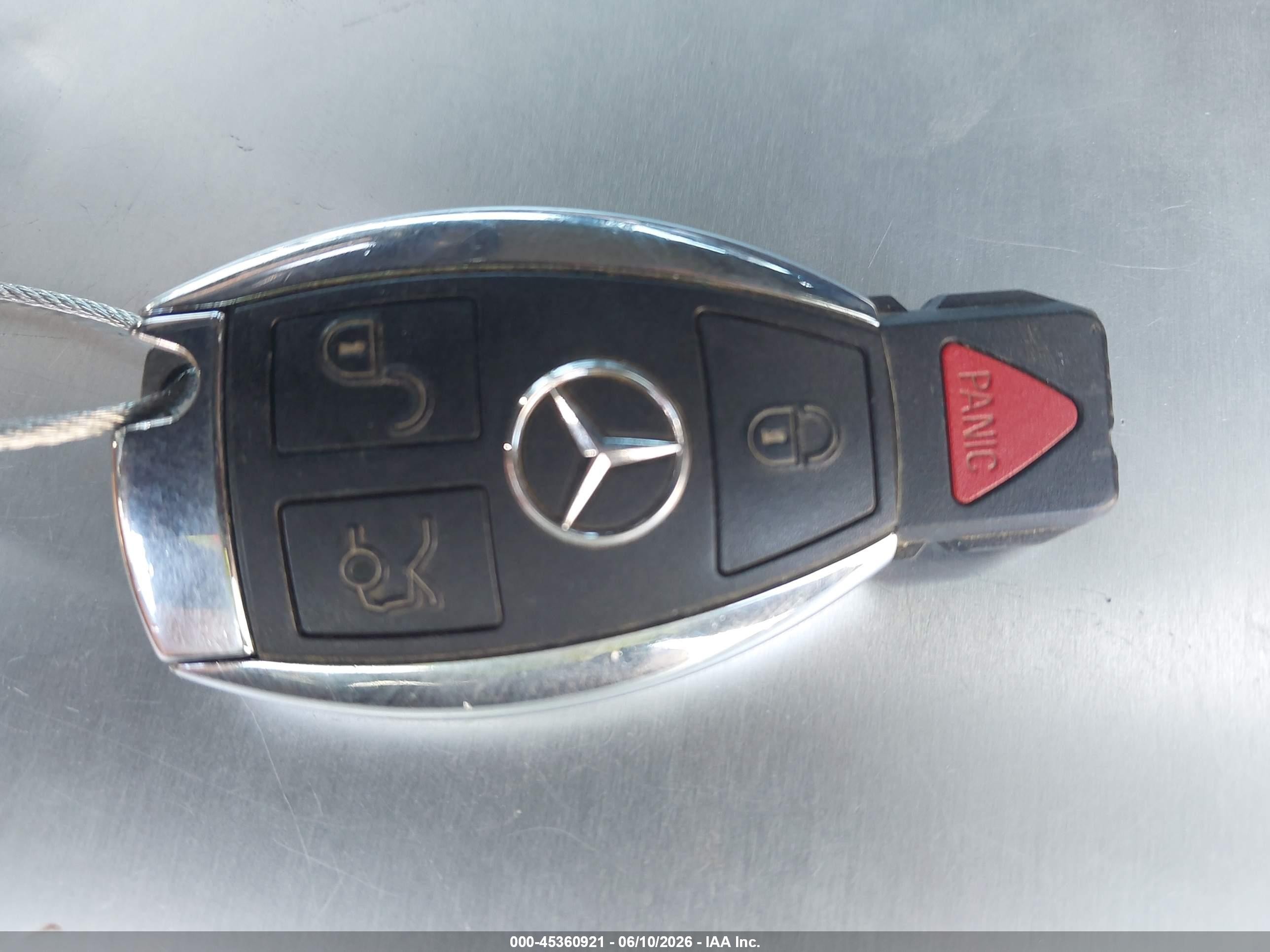 2015 Mercedes-benz C 300 Sport 4matic Gray vin: 55SWF4KB1FU040899