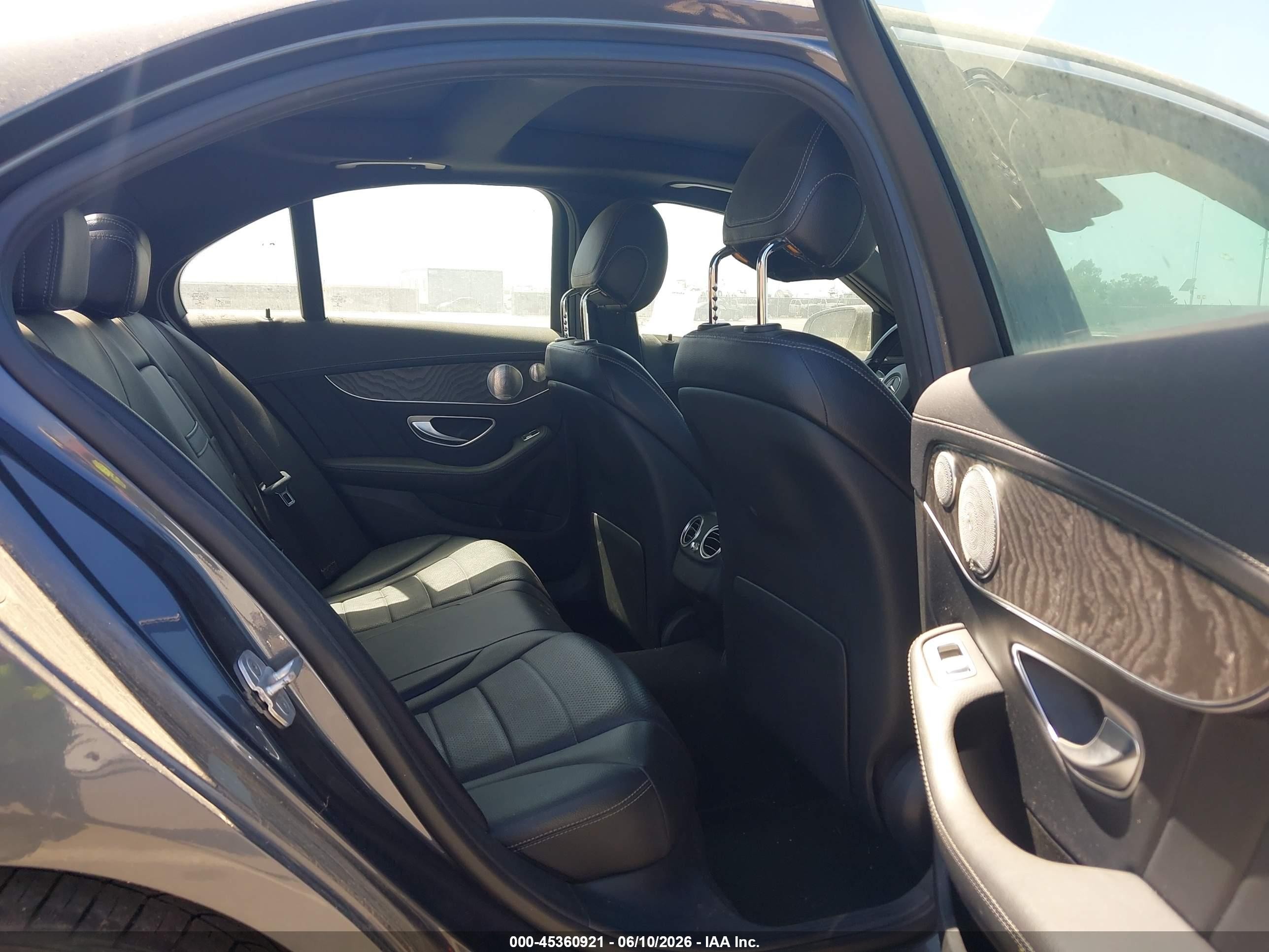 2015 Mercedes-benz C 300 Sport 4matic Gray vin: 55SWF4KB1FU040899