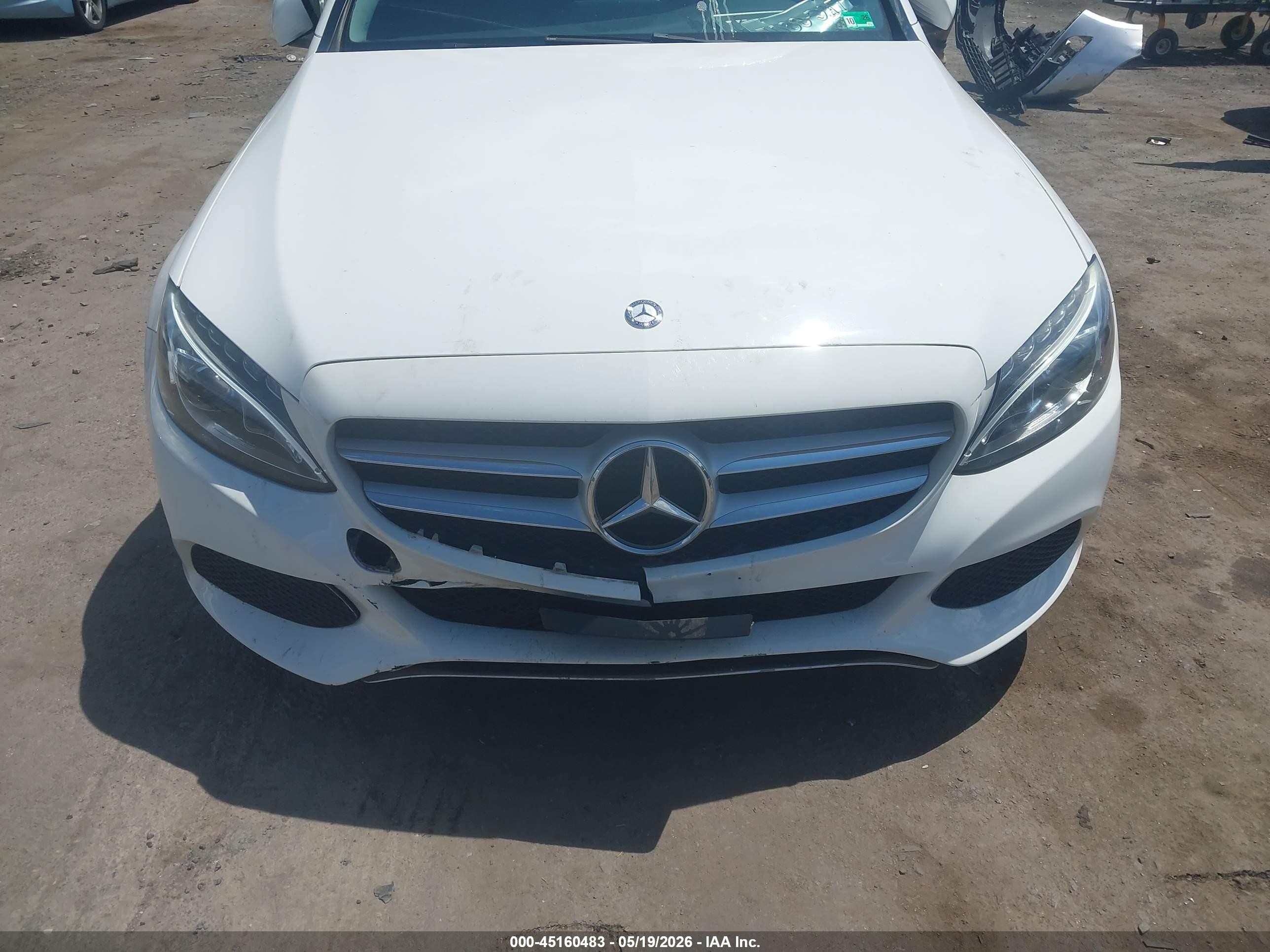 2015 Mercedes-benz C 300 4matic White vin: 55SWF4KB1FU082733
