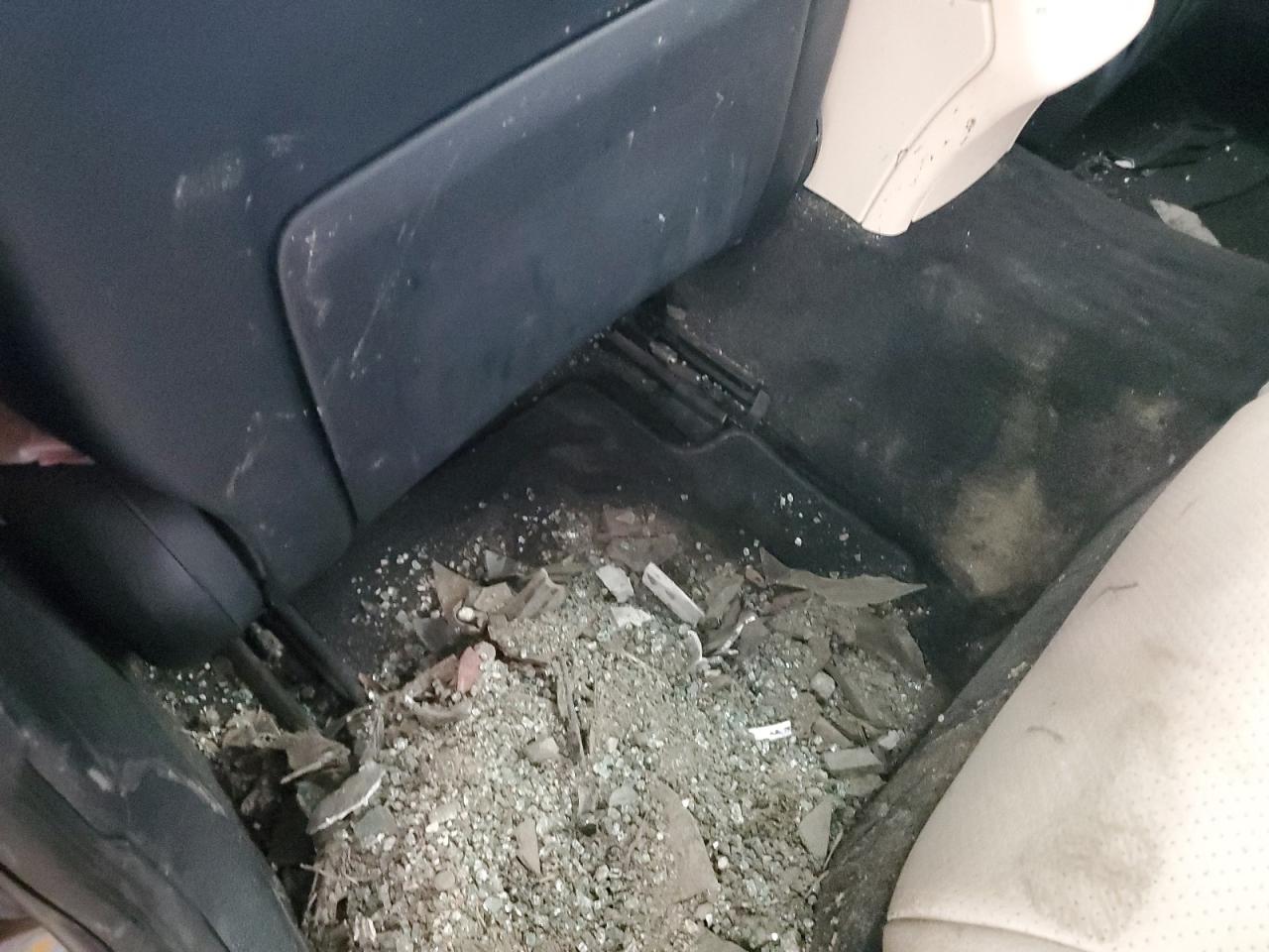 2016 Mercedes-benz C 300 4matic Коричневый vin: 55SWF4KB1GU120513 Damage: Left Rear Carpet, Stained, Permanent